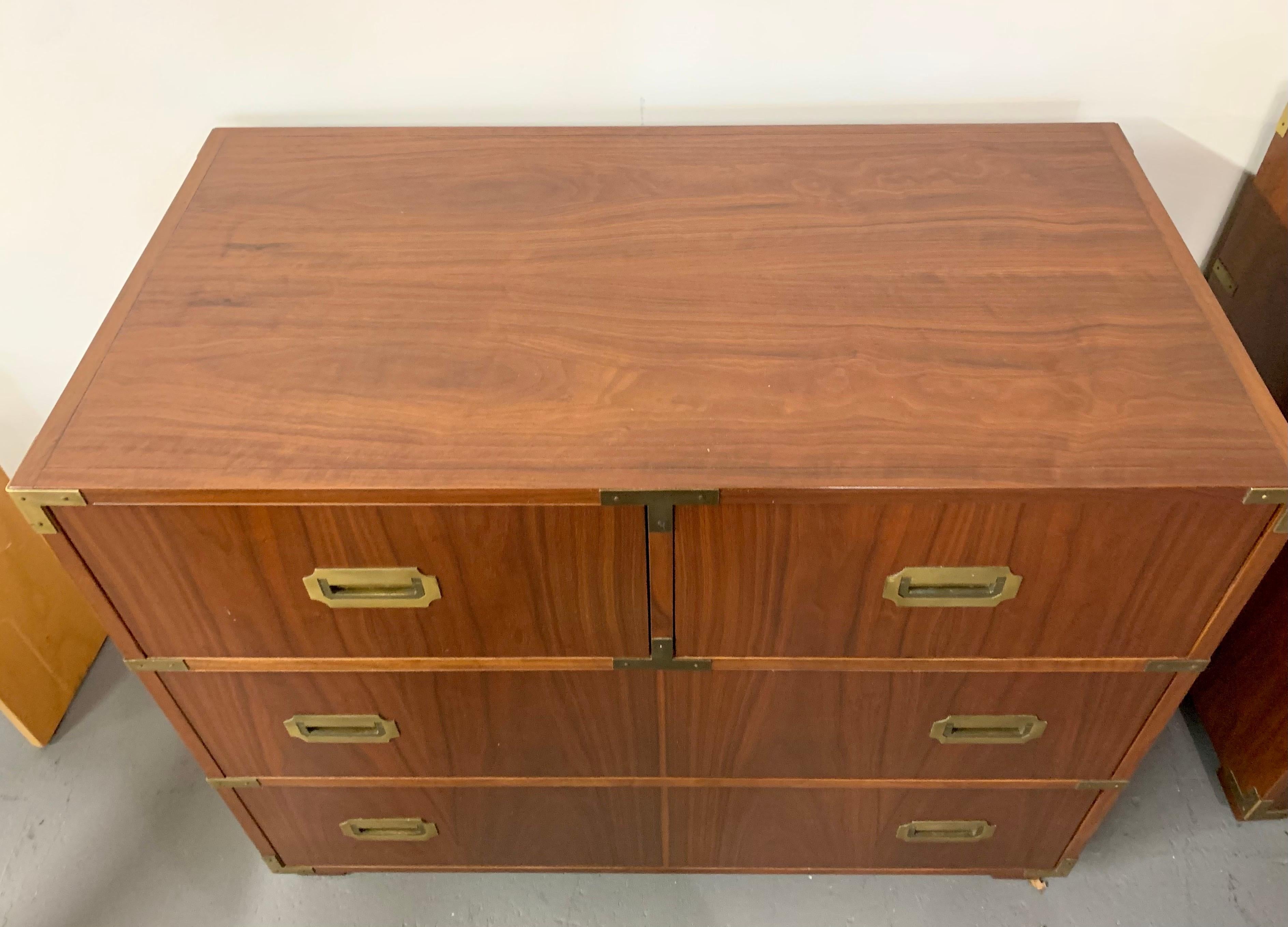 Vintage Baker Furniture Campaign Style Four Drawer Chest In Excellent Condition In West Hartford, CT