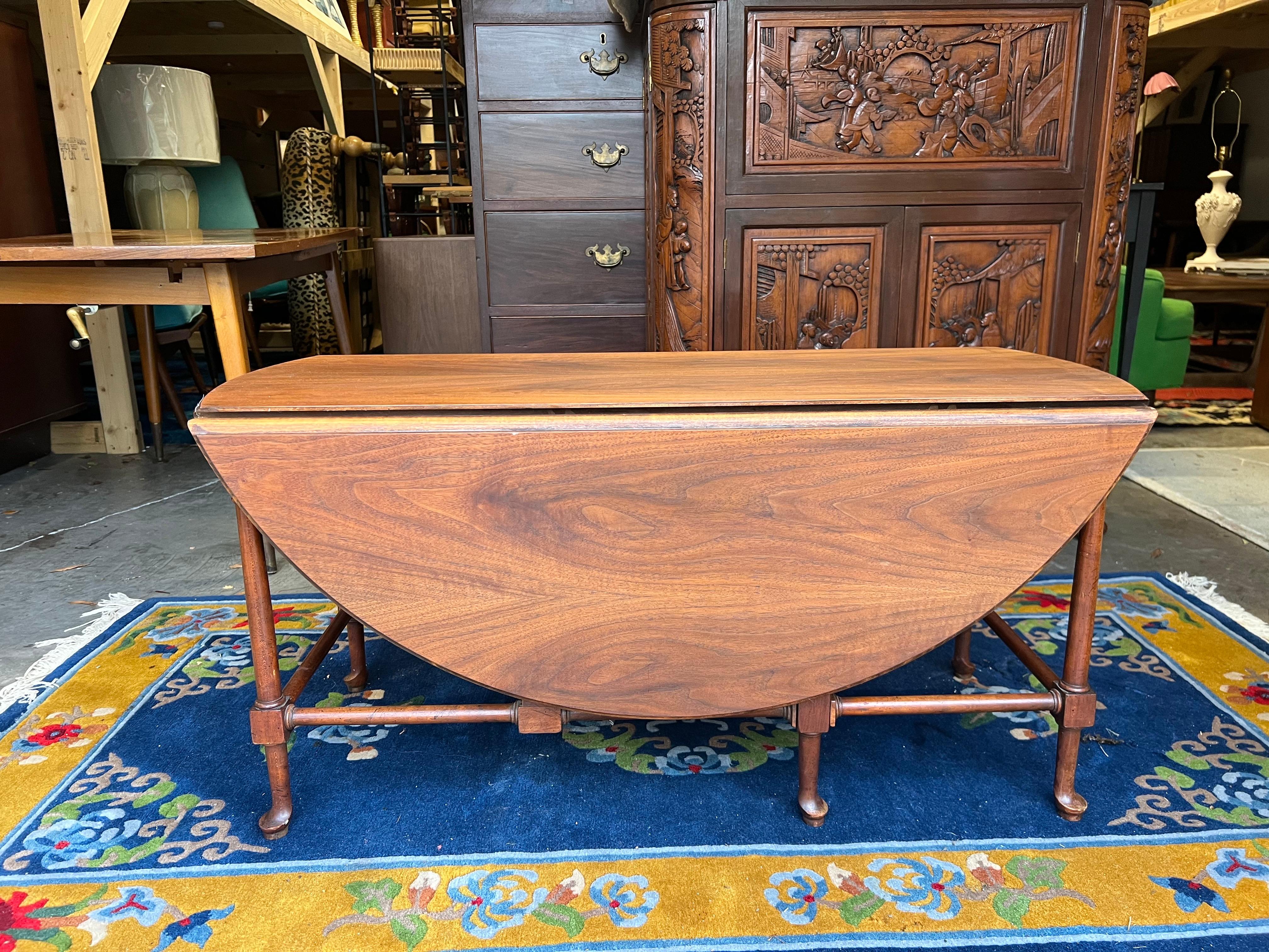 American Vintage Baker Furniture Gate Leg Cocktail Table For Sale