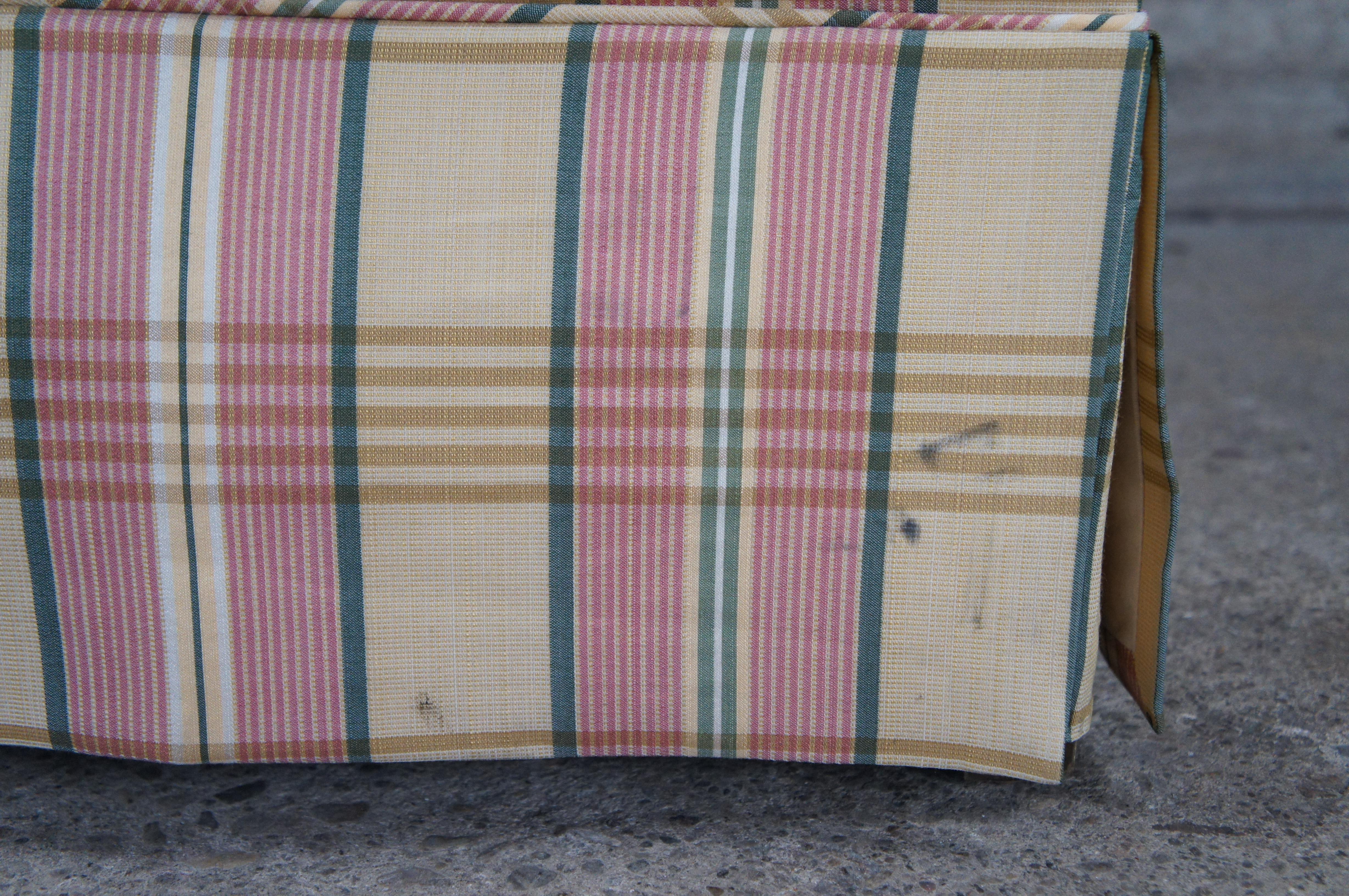 Tappezzeria Vintage Baker Furniture Plaid Down Filled Slipper Club Lounge Chair Library in vendita
