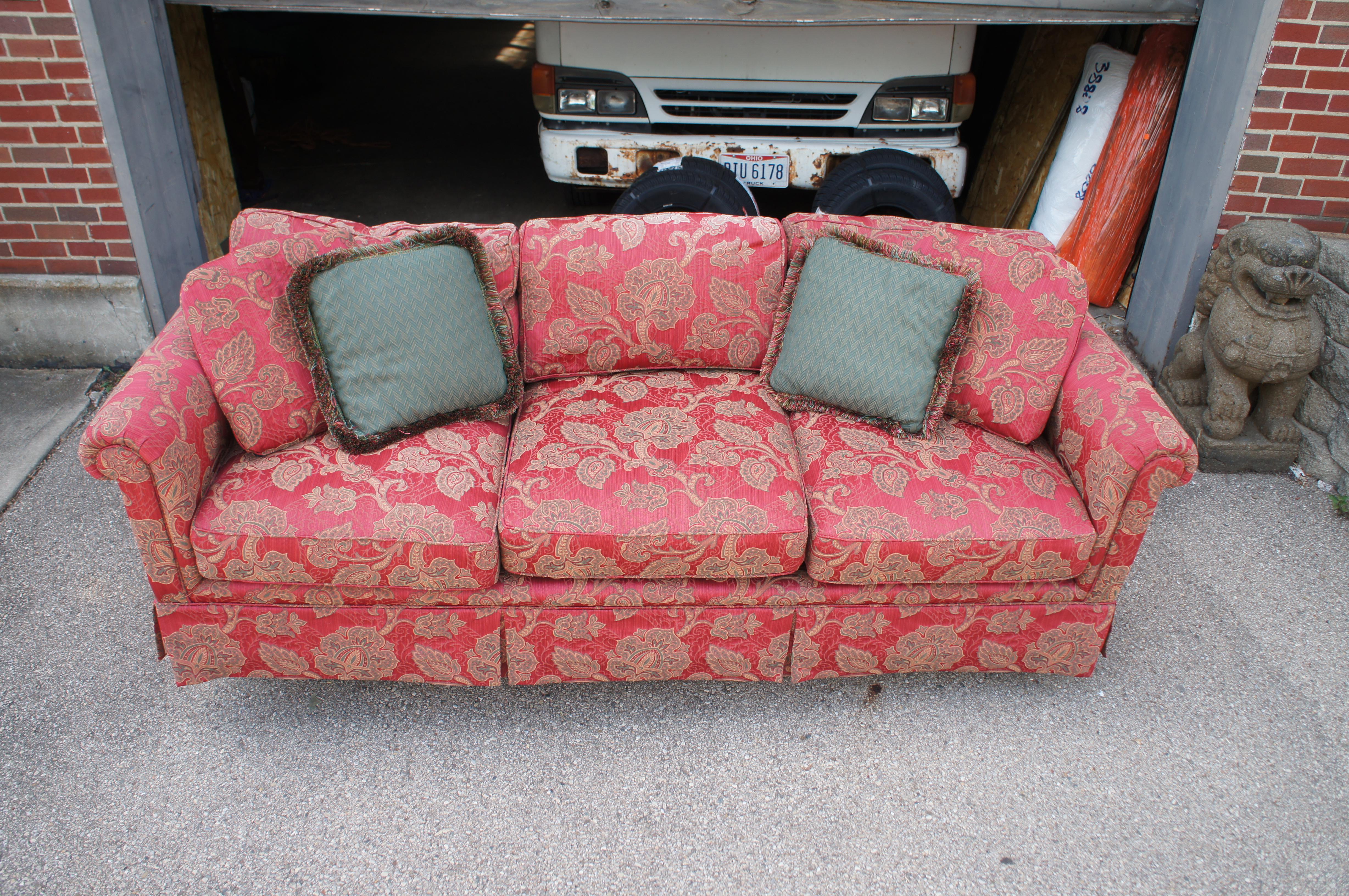 Vintage Baker Furniture Traditional Red Paisley 3 Seat Rolled Arm Sofa Couch 90