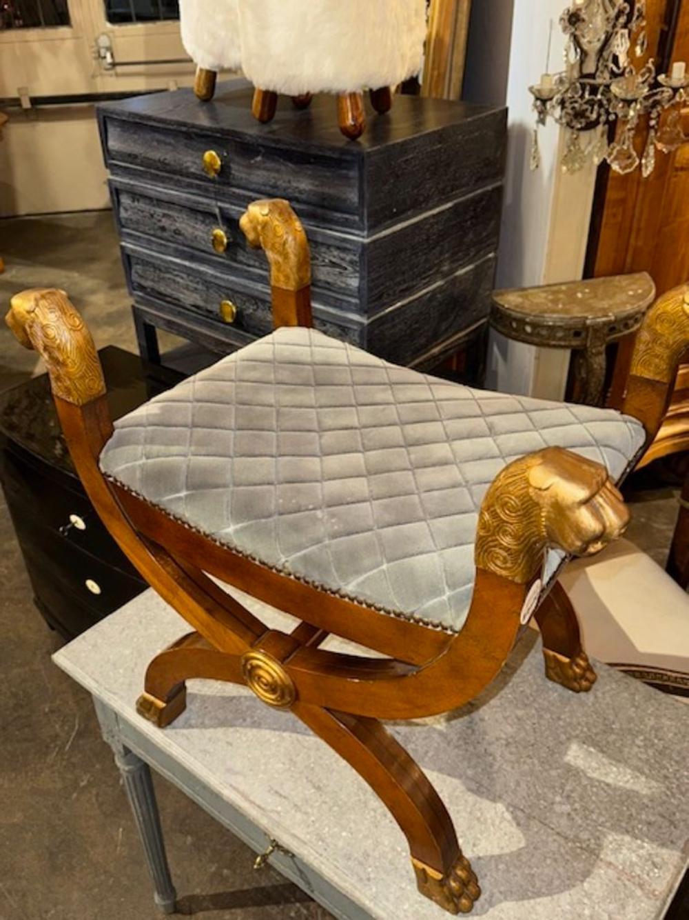 Banc néoclassique vintage Baker en vente 1
