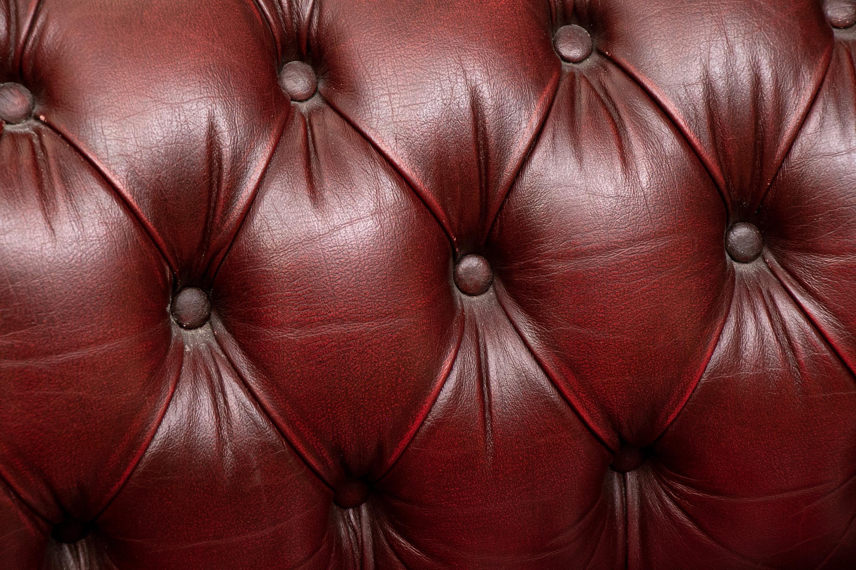 Vintage Baker Oxblood Red Leather Chesterfield Sofa In Good Condition In Bridgeport, CT