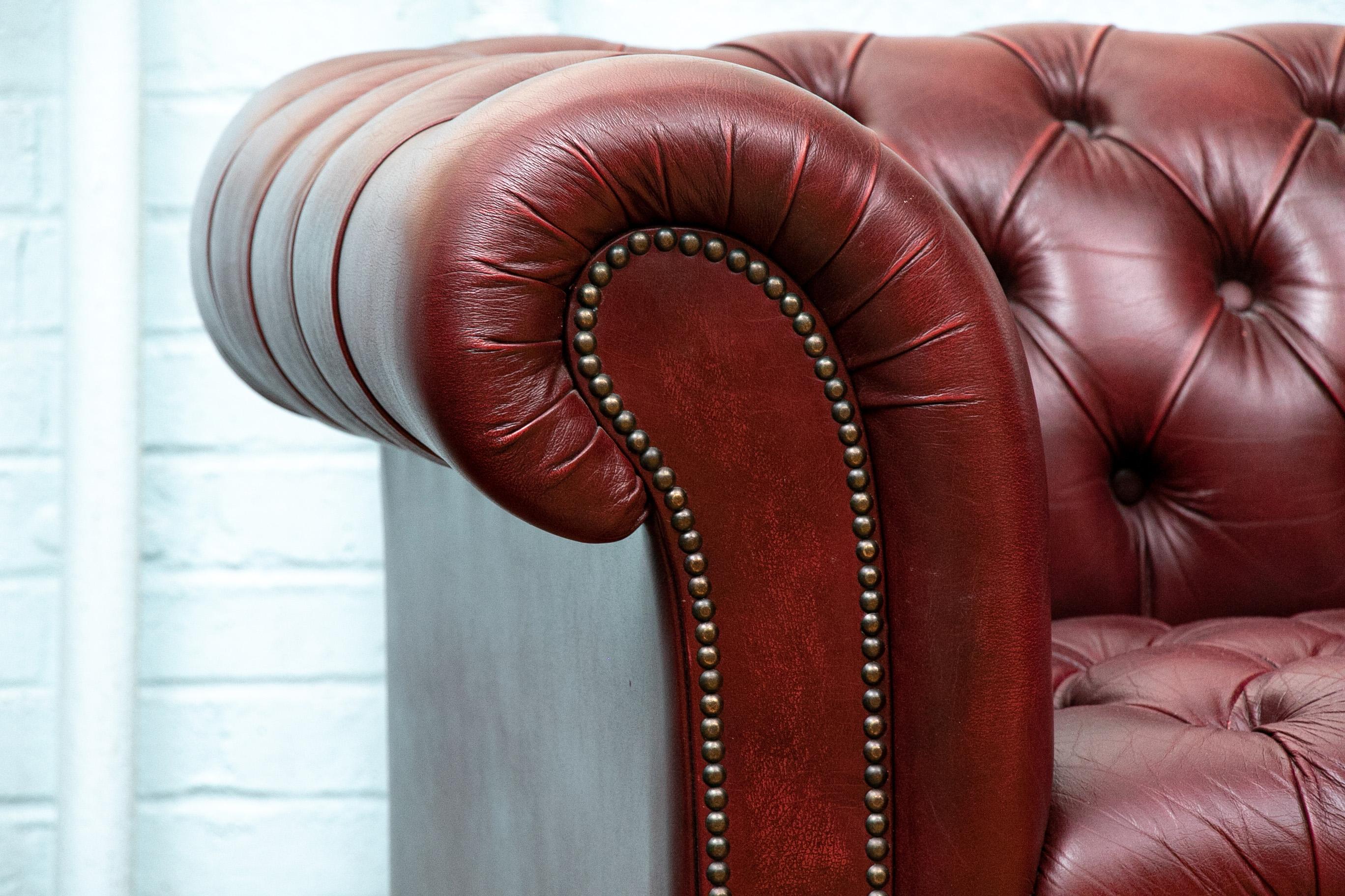 Vintage Baker Oxblood Red Leather Chesterfield Sofa 1