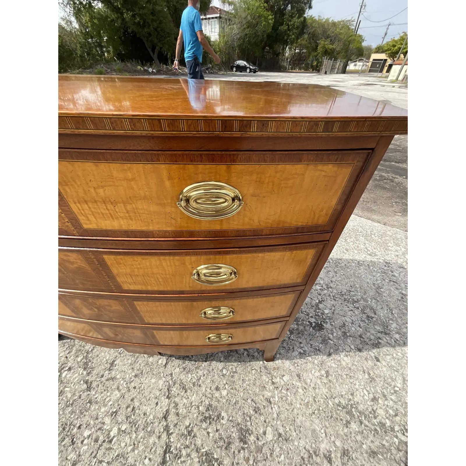 Vintage Baker Williamsburg Collection Burl Chest of Drawers For Sale 3