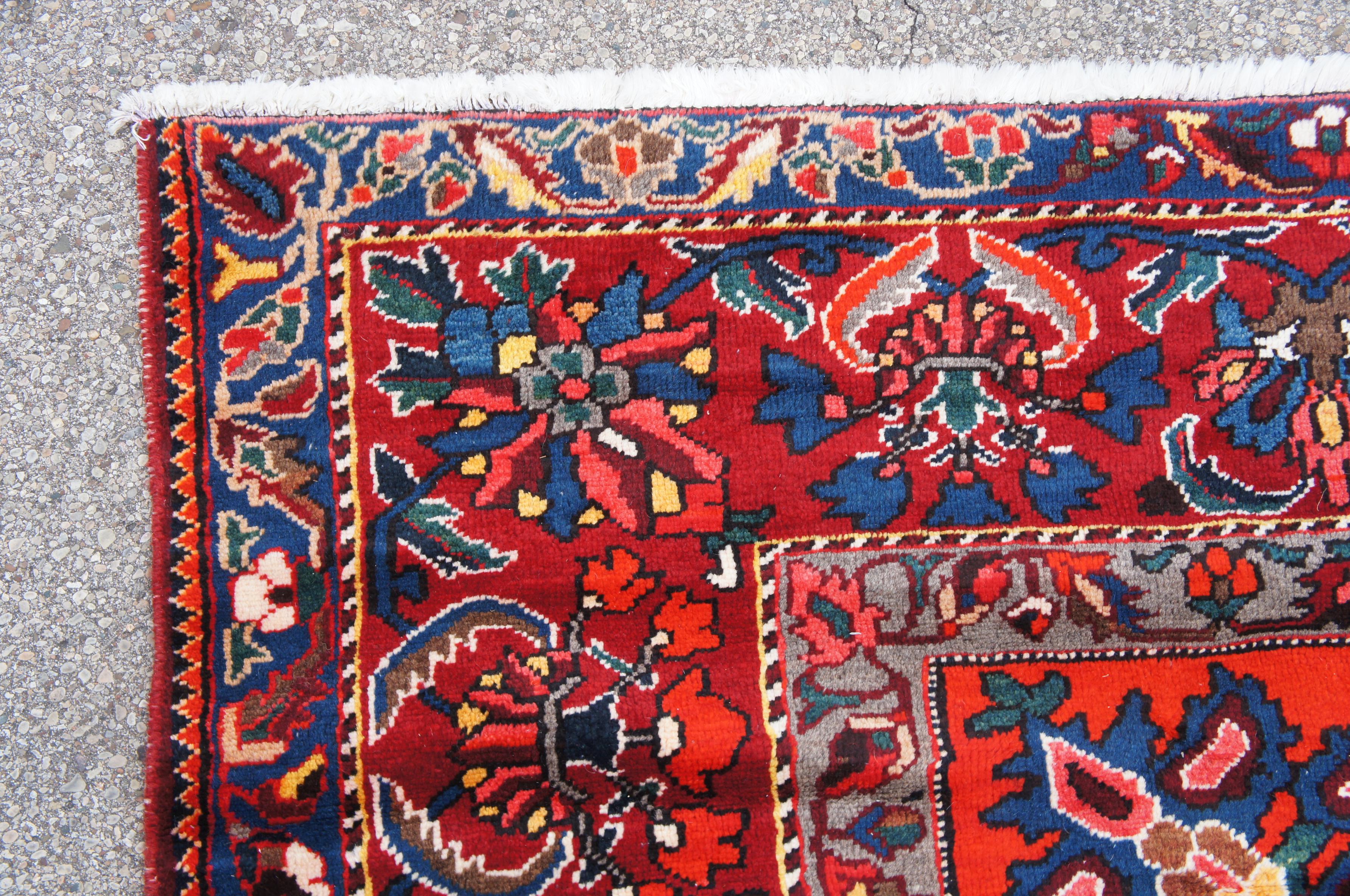 Vintage Bakhtiar Isfahan 100% Wool Floral All-Over Medallion Area Rug Carpet For Sale 4