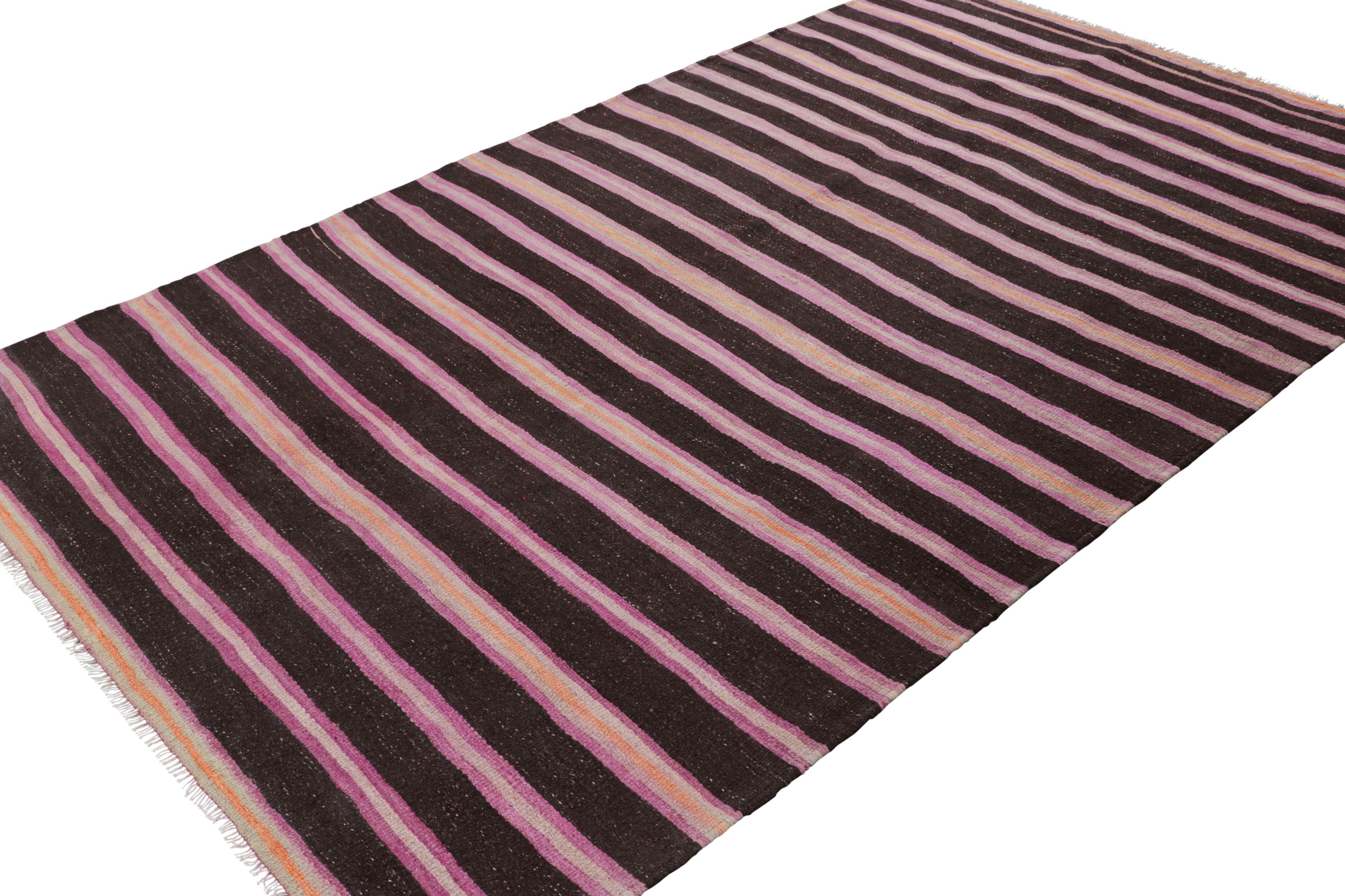Vintage Bakhtiari Persisch Kilim, Rosa und Lila Geometrische Streifen - Rug & Kilim (Handgewebt) im Angebot