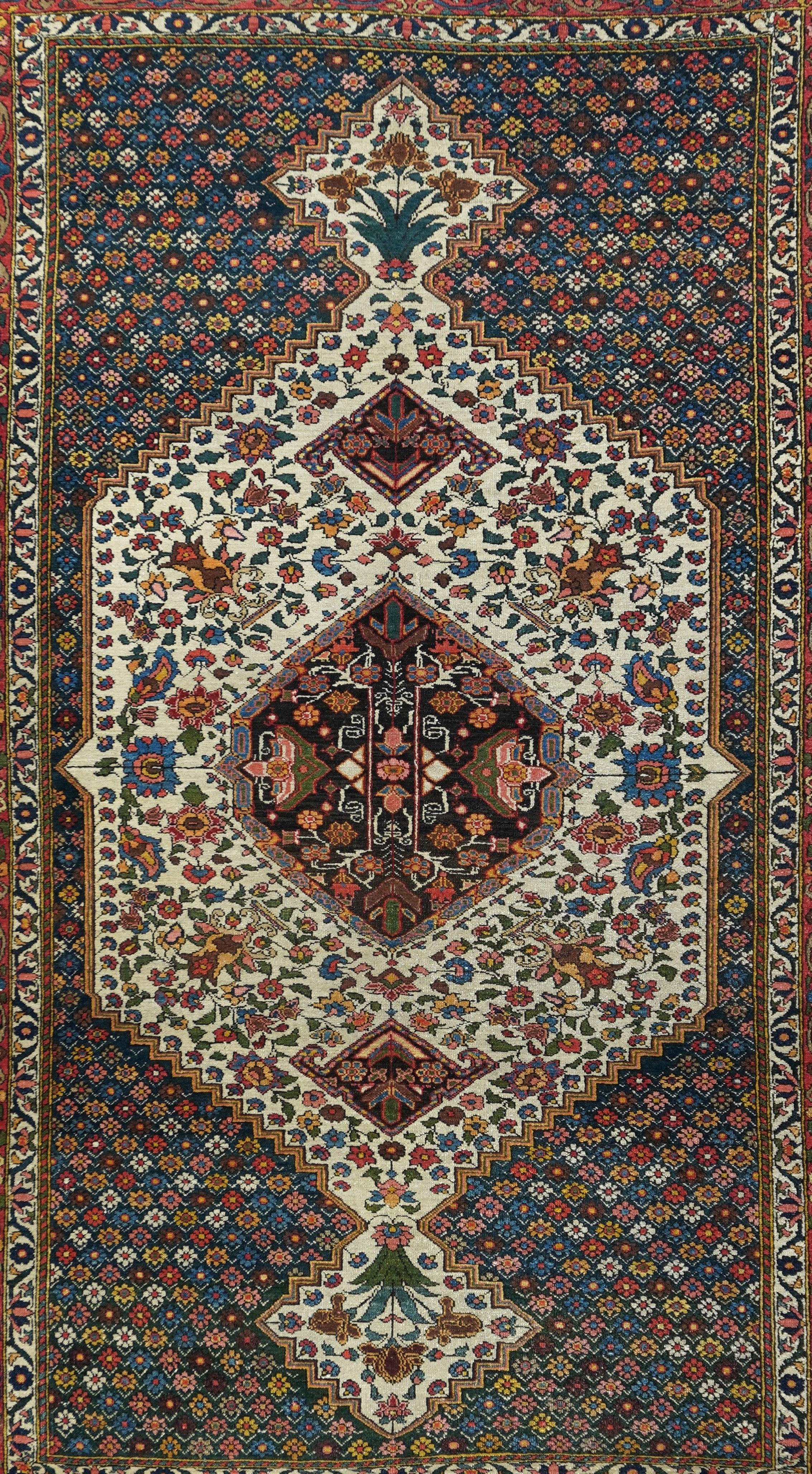 Persian Vintage Bakhtiari Rug 4'9'' x 7'9'' For Sale