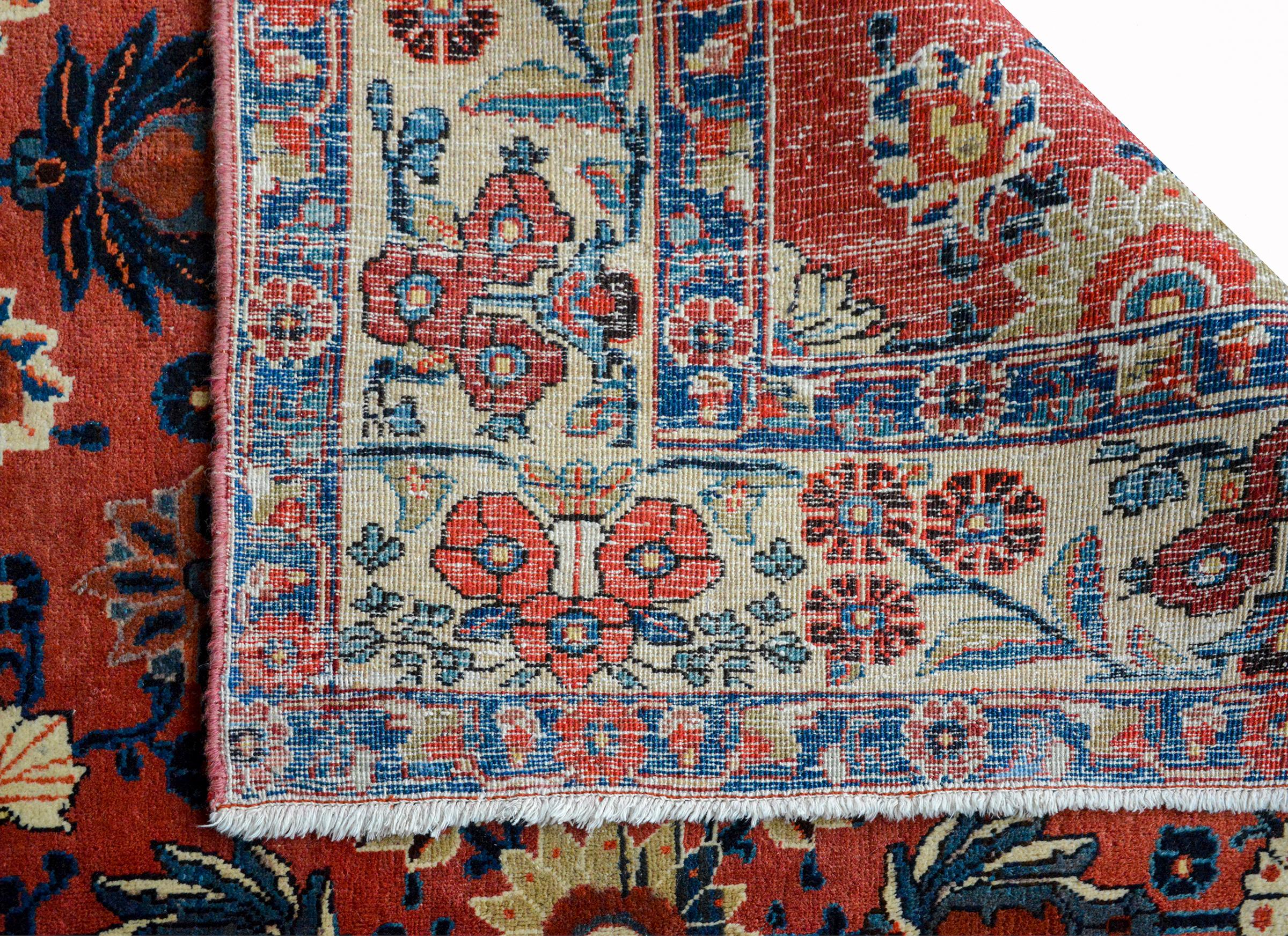 Vintage Bakhtiari Rug For Sale 3
