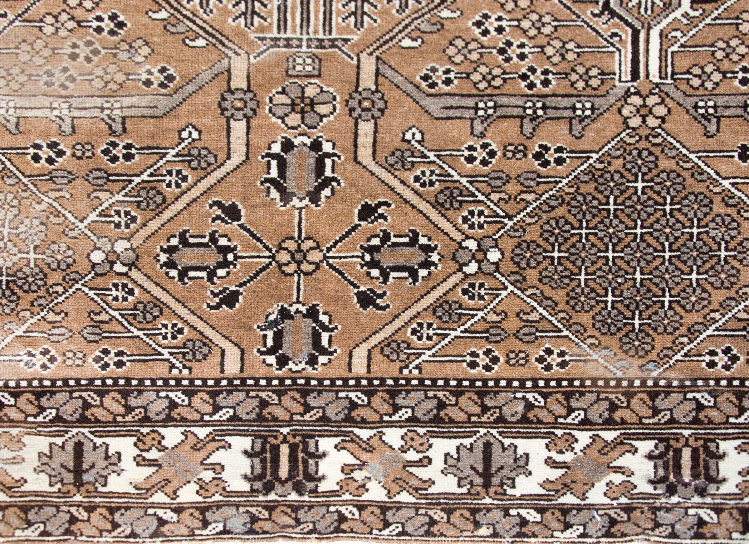 Vintage Bachtiari-Teppich (Wolle) im Angebot