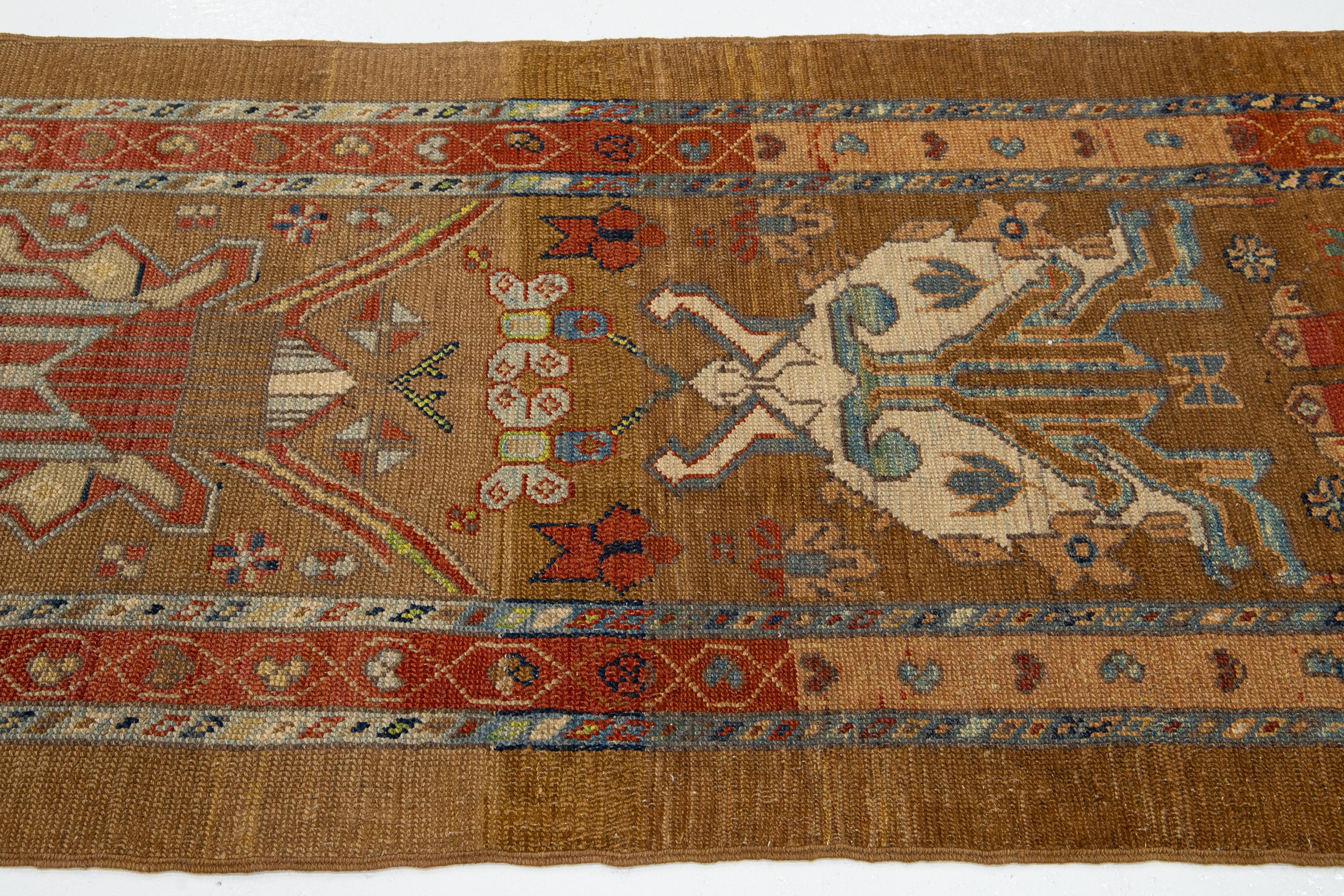 Afghan Vintage Bakshaeish Brown Persian Wool Runner With Allover Pattern (Chemin de table en laine persane avec motif) en vente