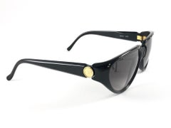 Vintage Balenciaga BB203 Sleek Black Cat Eye 1980's Sunglasses Made in France