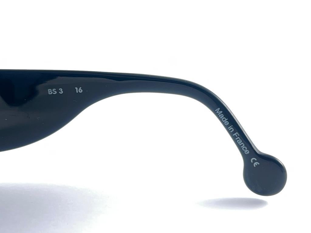 Vintage Balenciaga BS3  Sleek Black Grey Lenses 1980'S Sunglasses Made In France For Sale 8