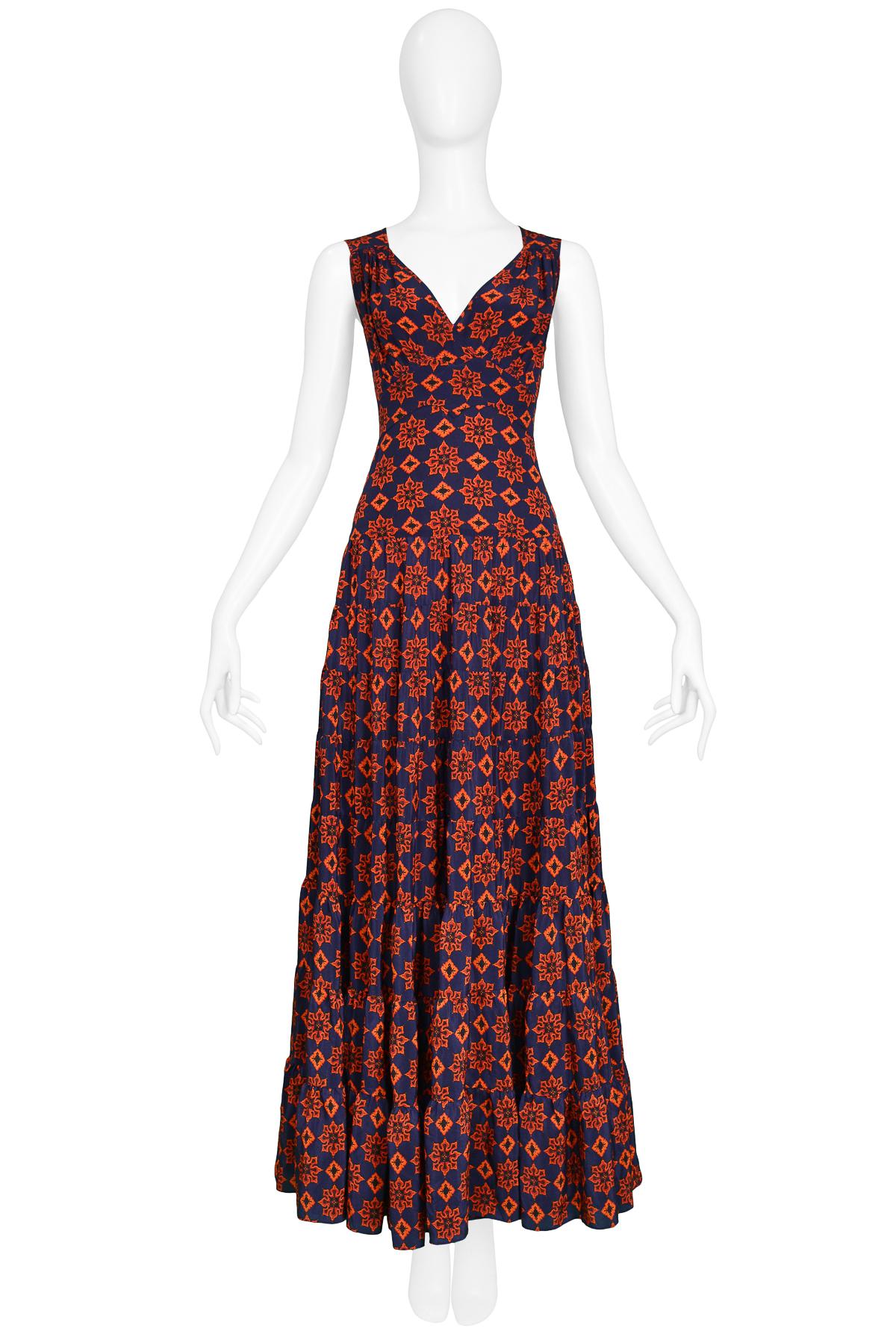 Vintage Nicolas Ghesquière for Balenciaga red and navy blue sleeveless silk maxi dress with geometric floral print, tiered skirt, and side zipper and tie. From the 2007 collection.

Excellent Vintage Condition.

Size 34