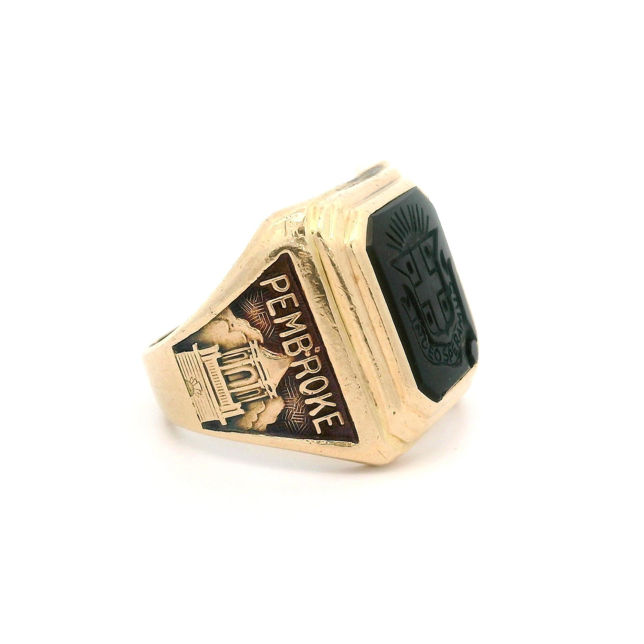 Vintage Balfour 10k Gold Intaglio Carved Black Hardstone Pembroke Class Ring 5