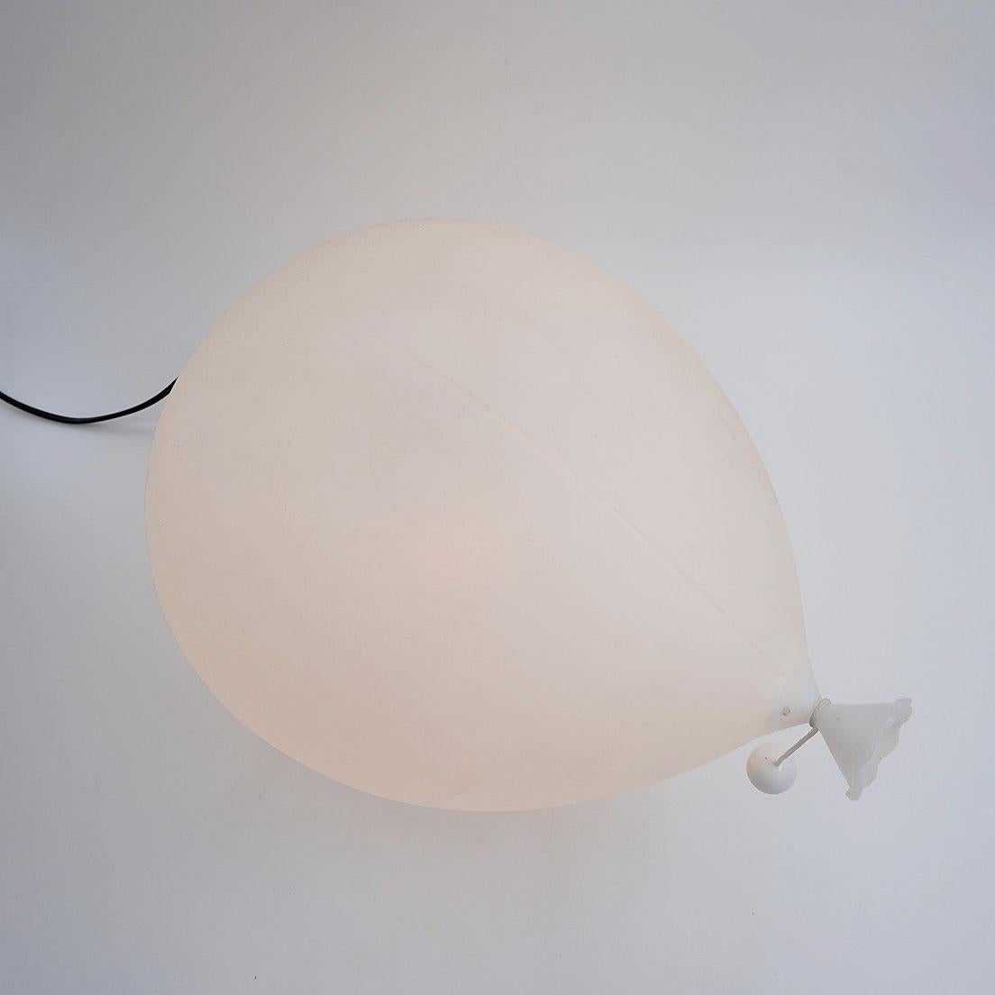 Lampada a palloncino vintage di Yves Christin per Bilumen, anni '80 In condizioni buone in vendita a Linkebeek, BE