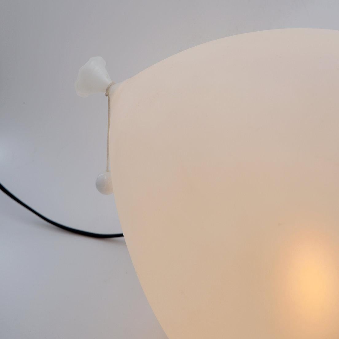 Metallo Lampada a palloncino vintage di Yves Christin per Bilumen, anni '80 in vendita