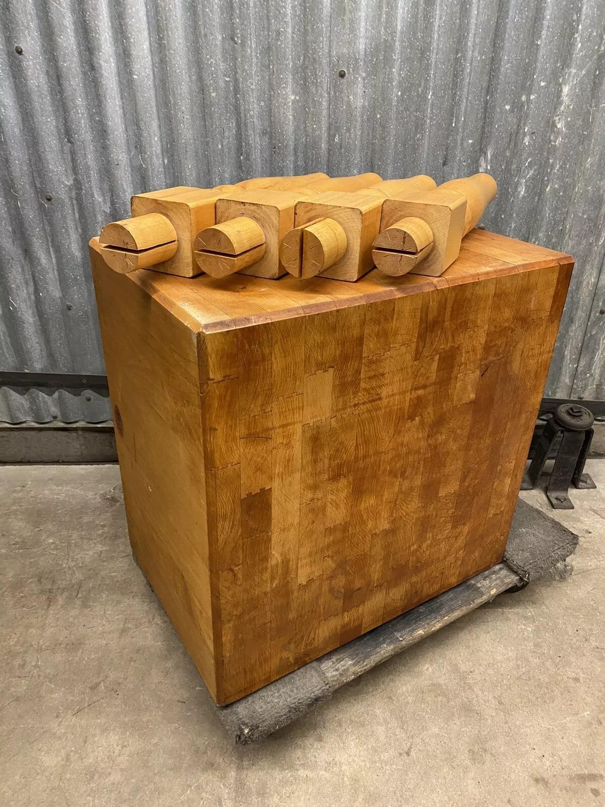 Vintage Bally Block Co French Provincial Style Maple Heavy Butcher Block Island Table. Approximately 280 lbs. Circa Mid 20th Century. Measurements: 34