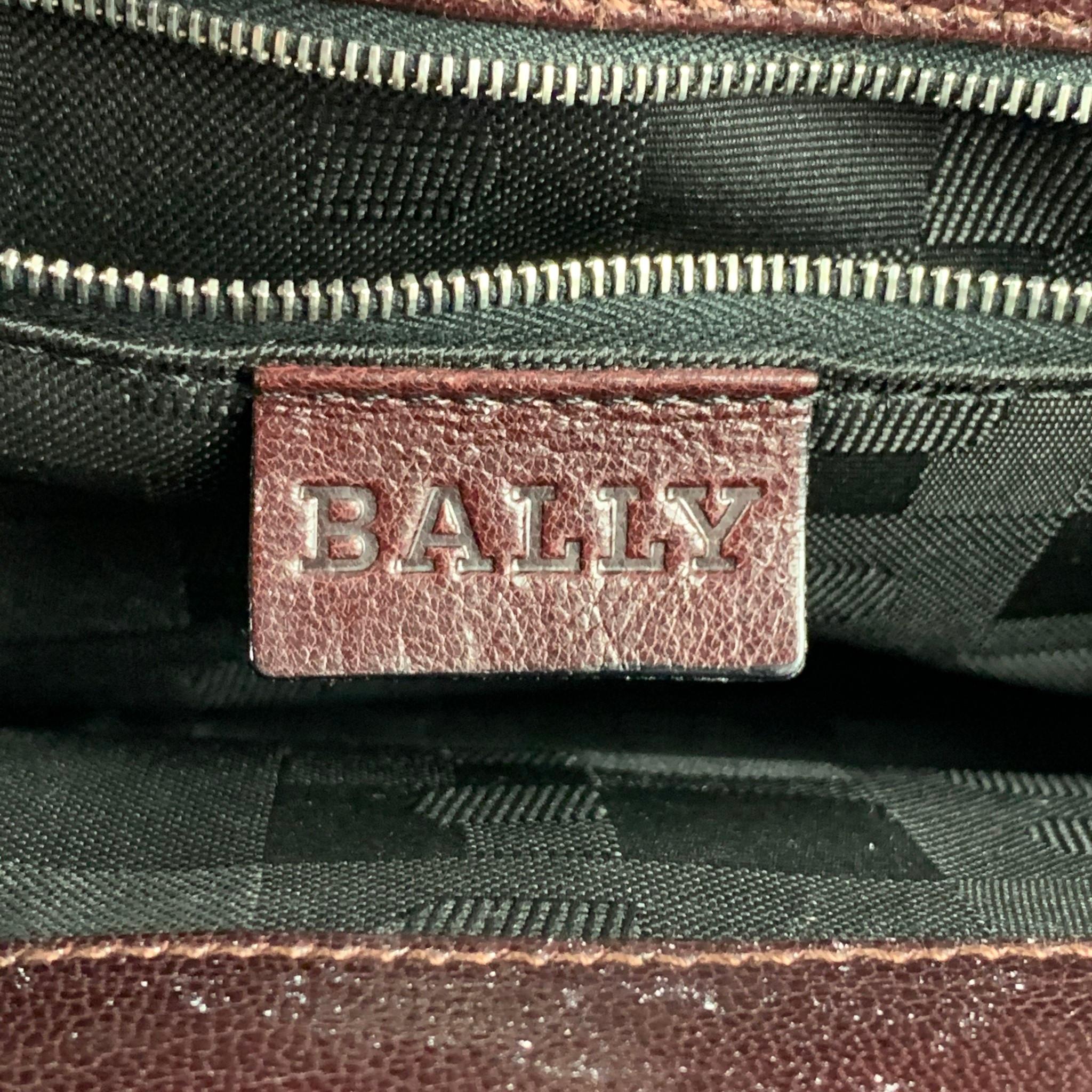 Vintage BALLY Burgundy & Silver Leather Shoulder Bag In Good Condition In San Francisco, CA