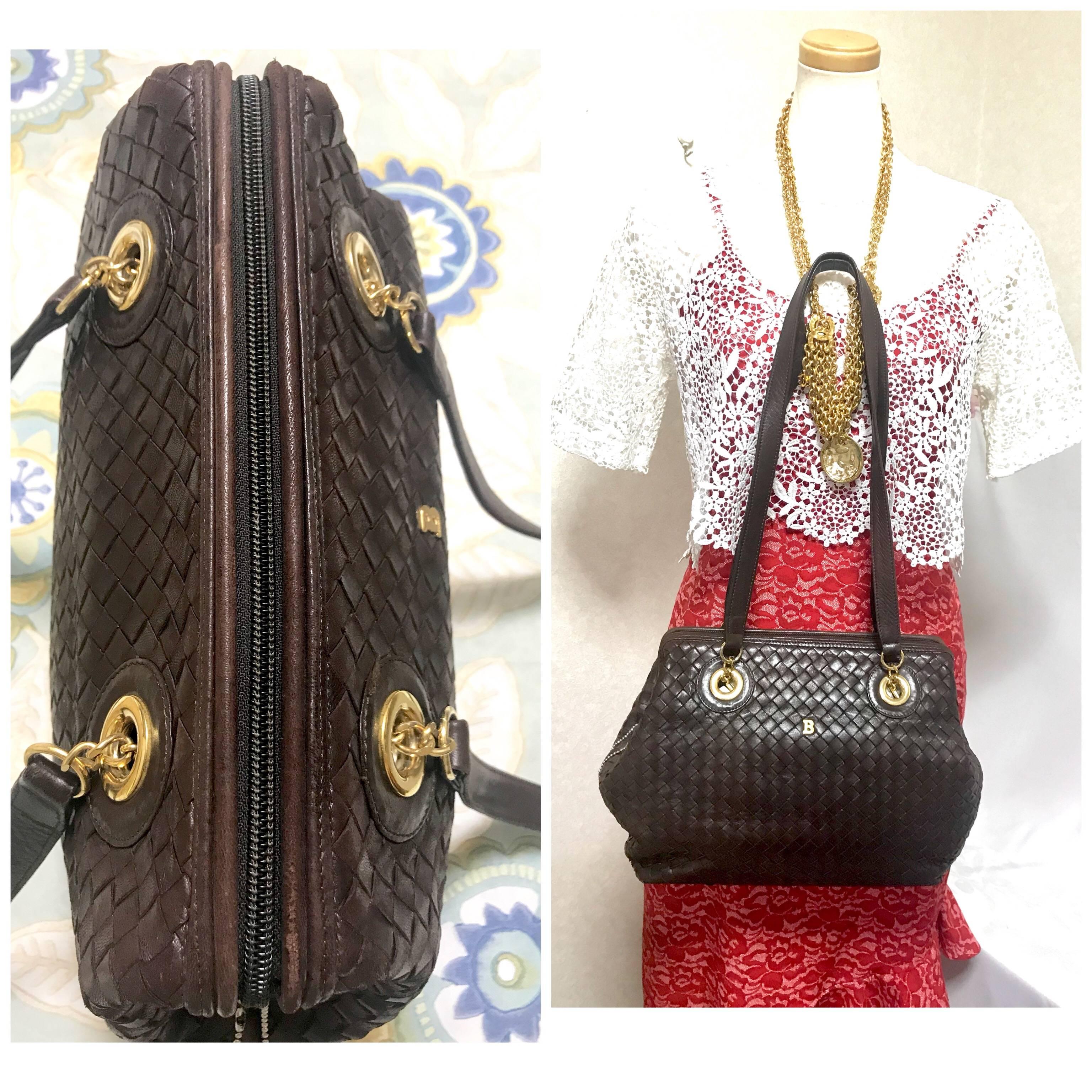 Vintage Bally dark brown lamb leather woven, intrecciato style shoulder bag. For Sale 5