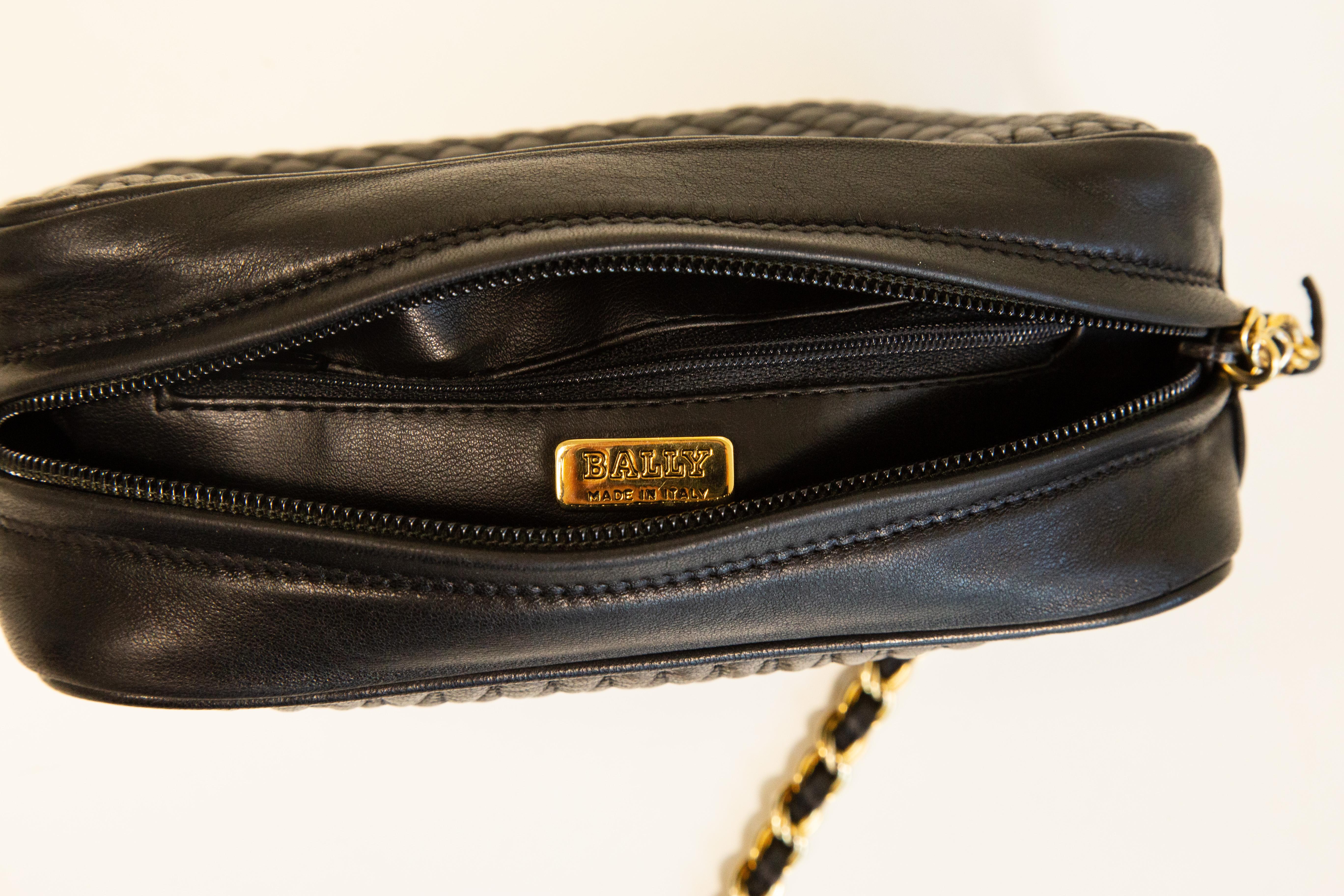 Vintage Bally Shoulder Bag in Black Quilted Leather 3