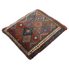Almohada de suelo vintage de Baluchistán con respaldo de cuero, c. 1890