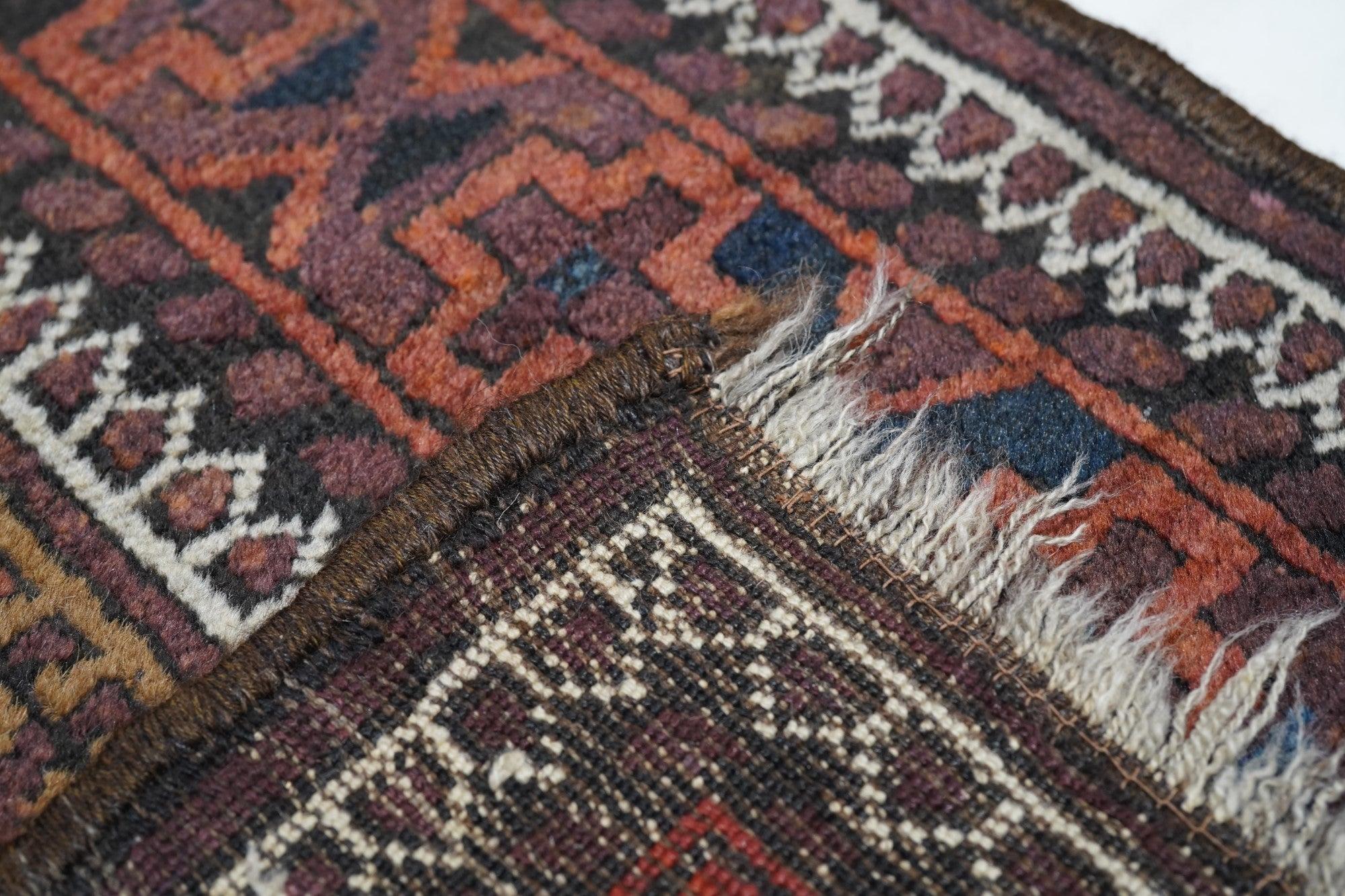Vintage Balouch Rug 2'9'' x 4'10'' For Sale 4