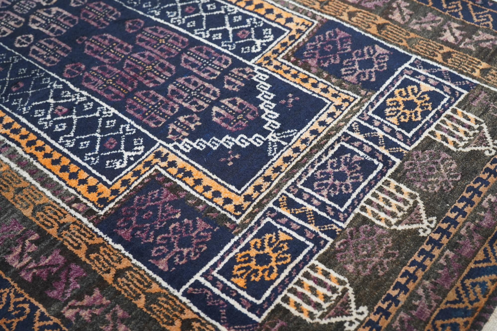 Late 20th Century Vintage Balouch Rug 2'9'' x 4'6'' For Sale