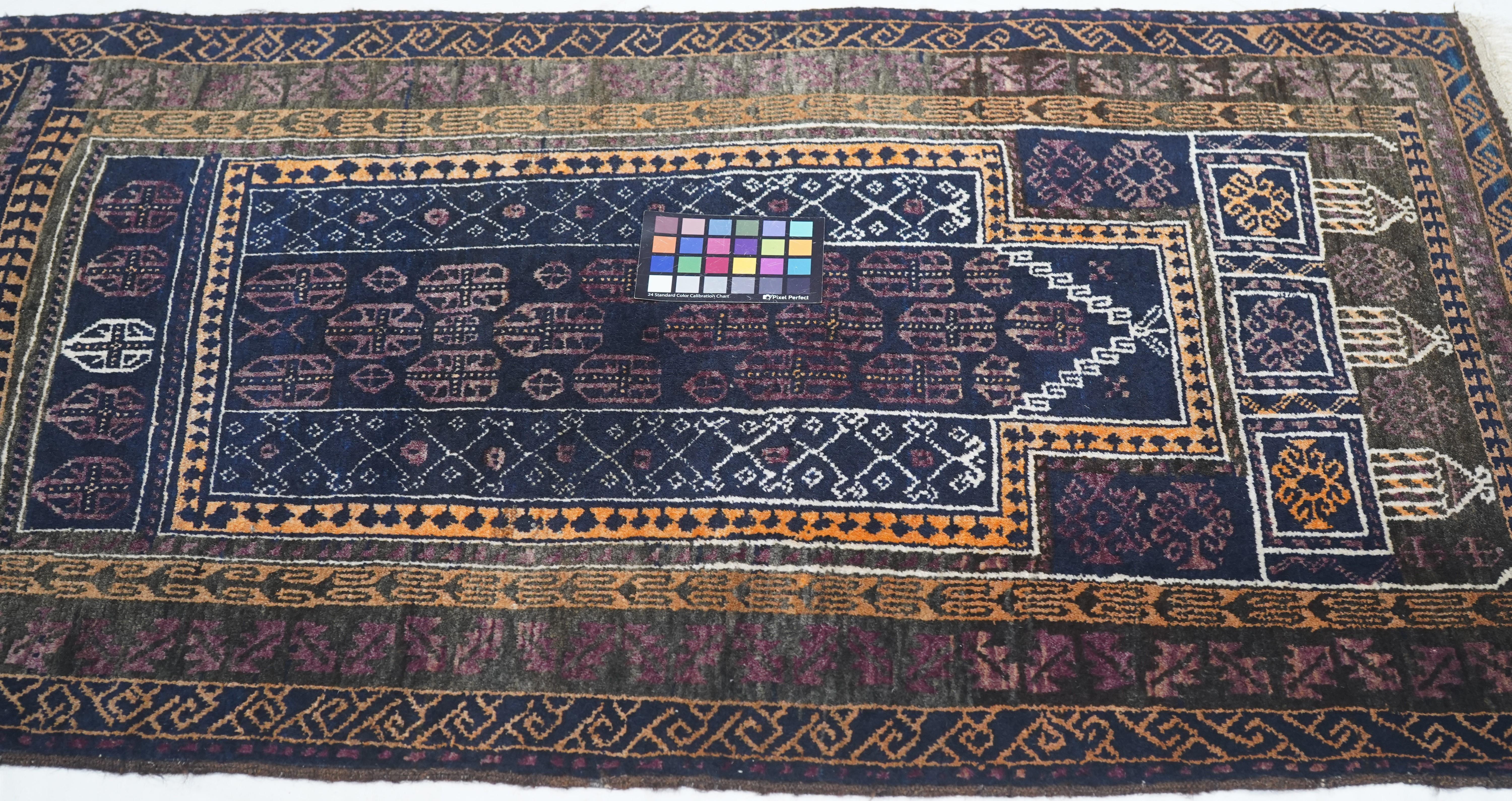 Vintage Balouch Rug 2'9'' x 4'6'' For Sale 2