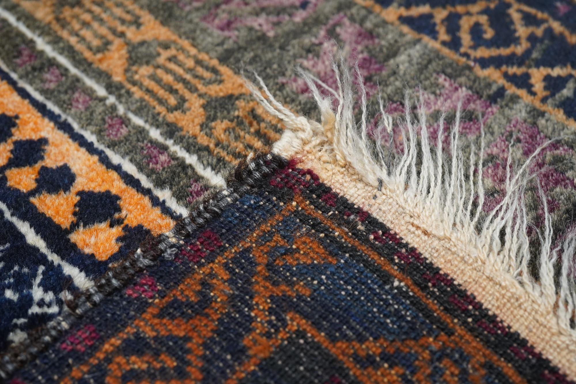 Tappeto Vintage Balouch 2'9'' x 4'6'' in vendita 3
