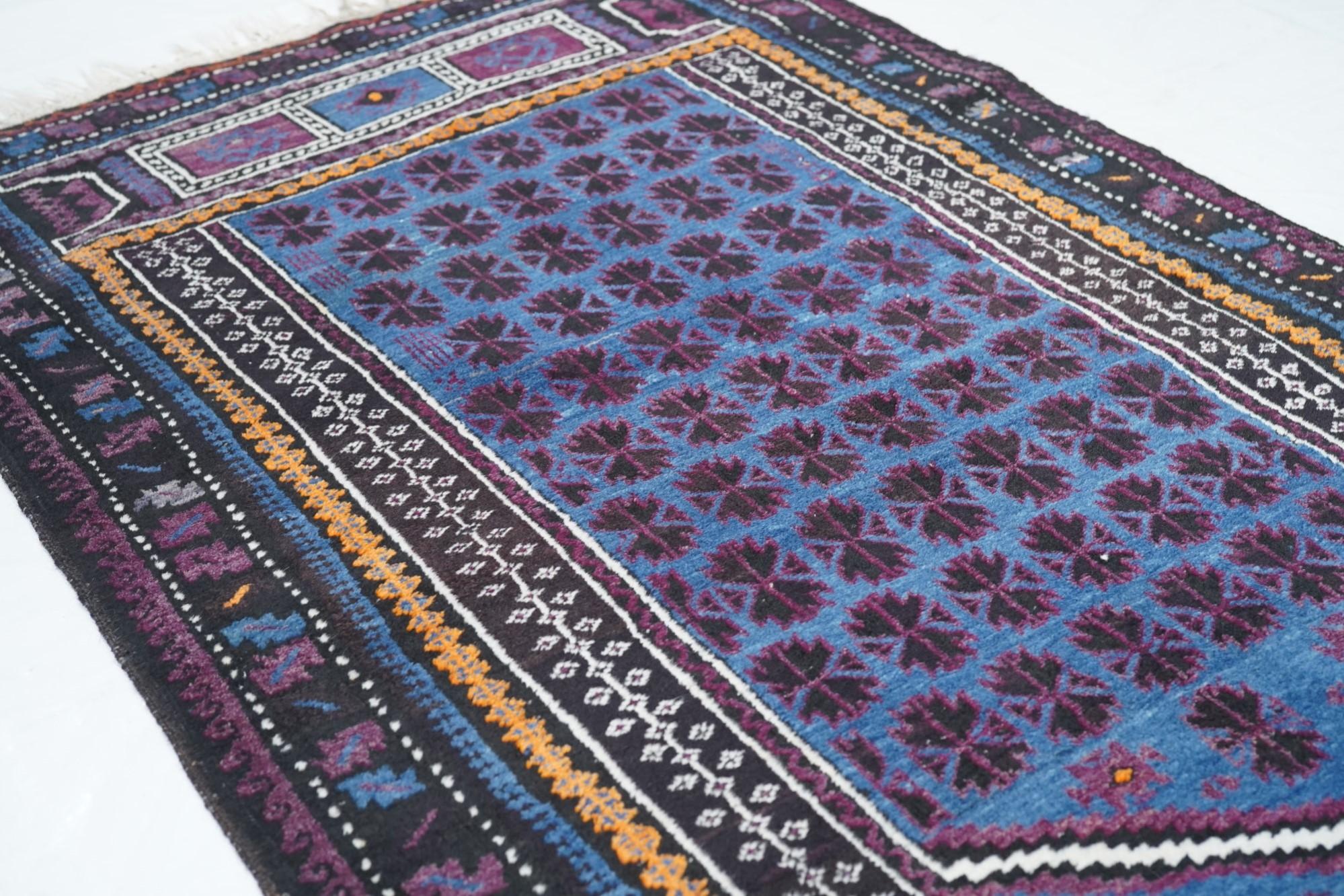 Vintage Balouch Rug 3'3'' x 5'5'' For Sale 1