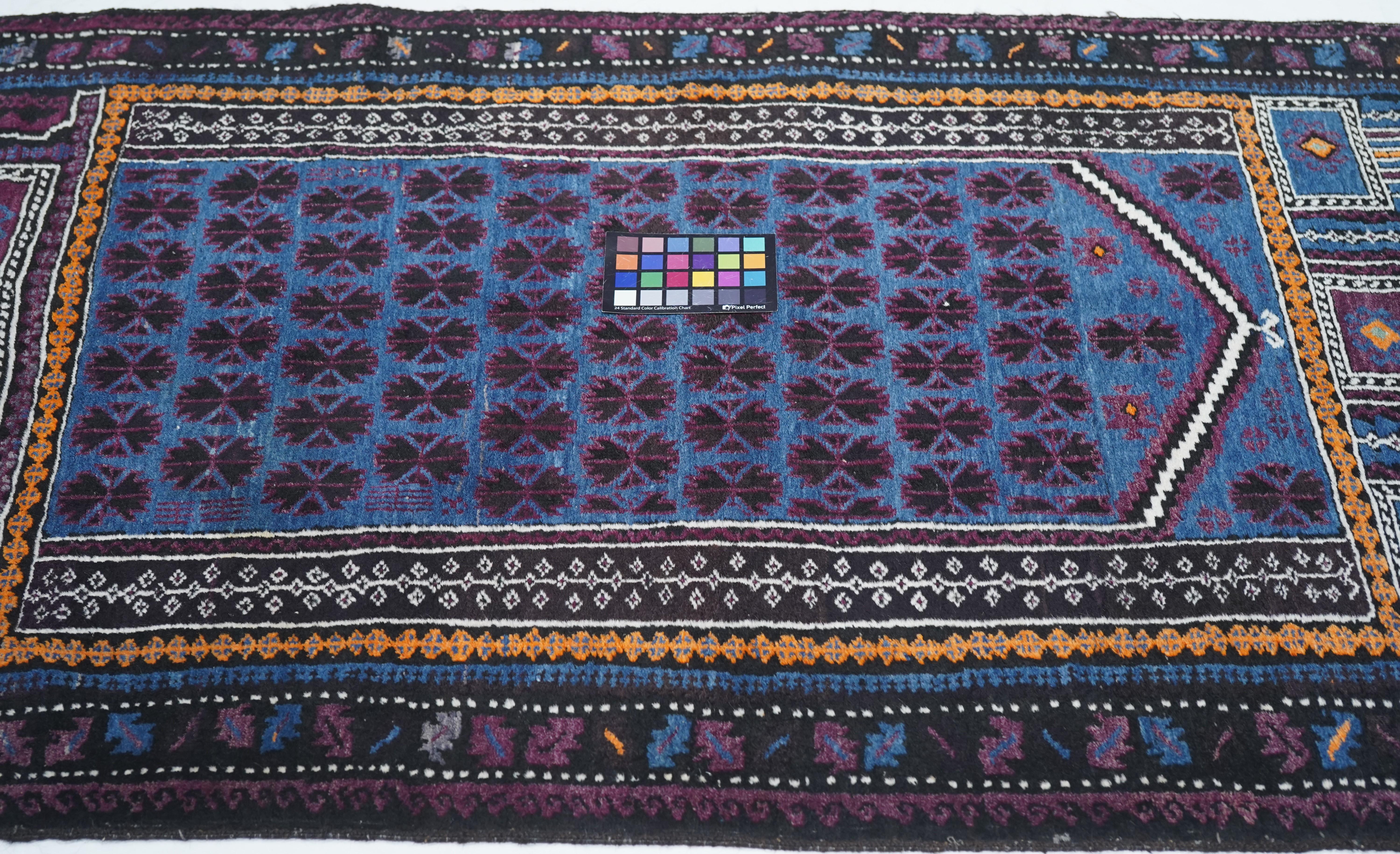 Vintage Balouch Rug 3'3'' x 5'5'' For Sale 3