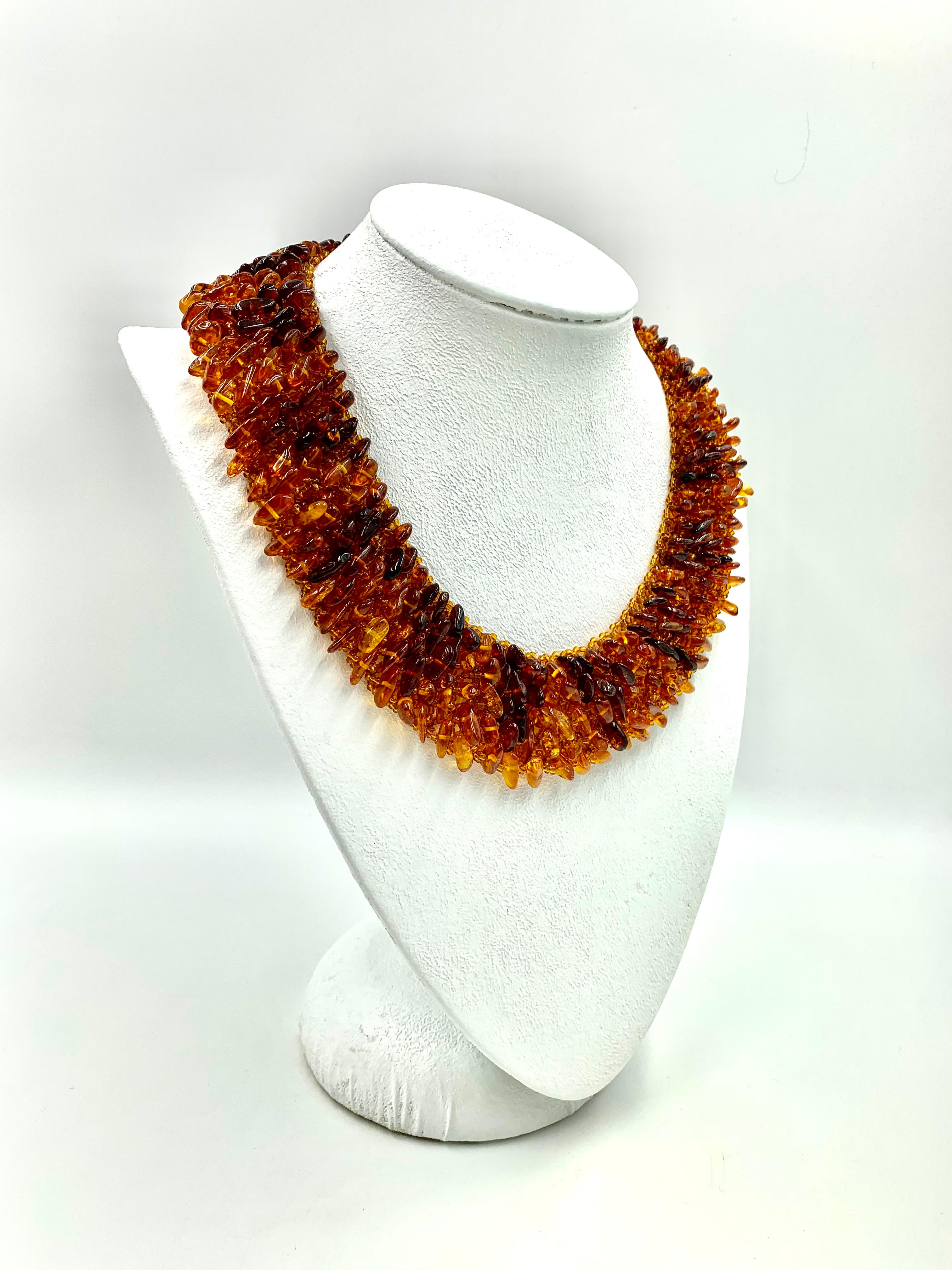 Vintage Baltic Amber Wide Collar Necklace, 20th Century In Good Condition For Sale In New York, NY
