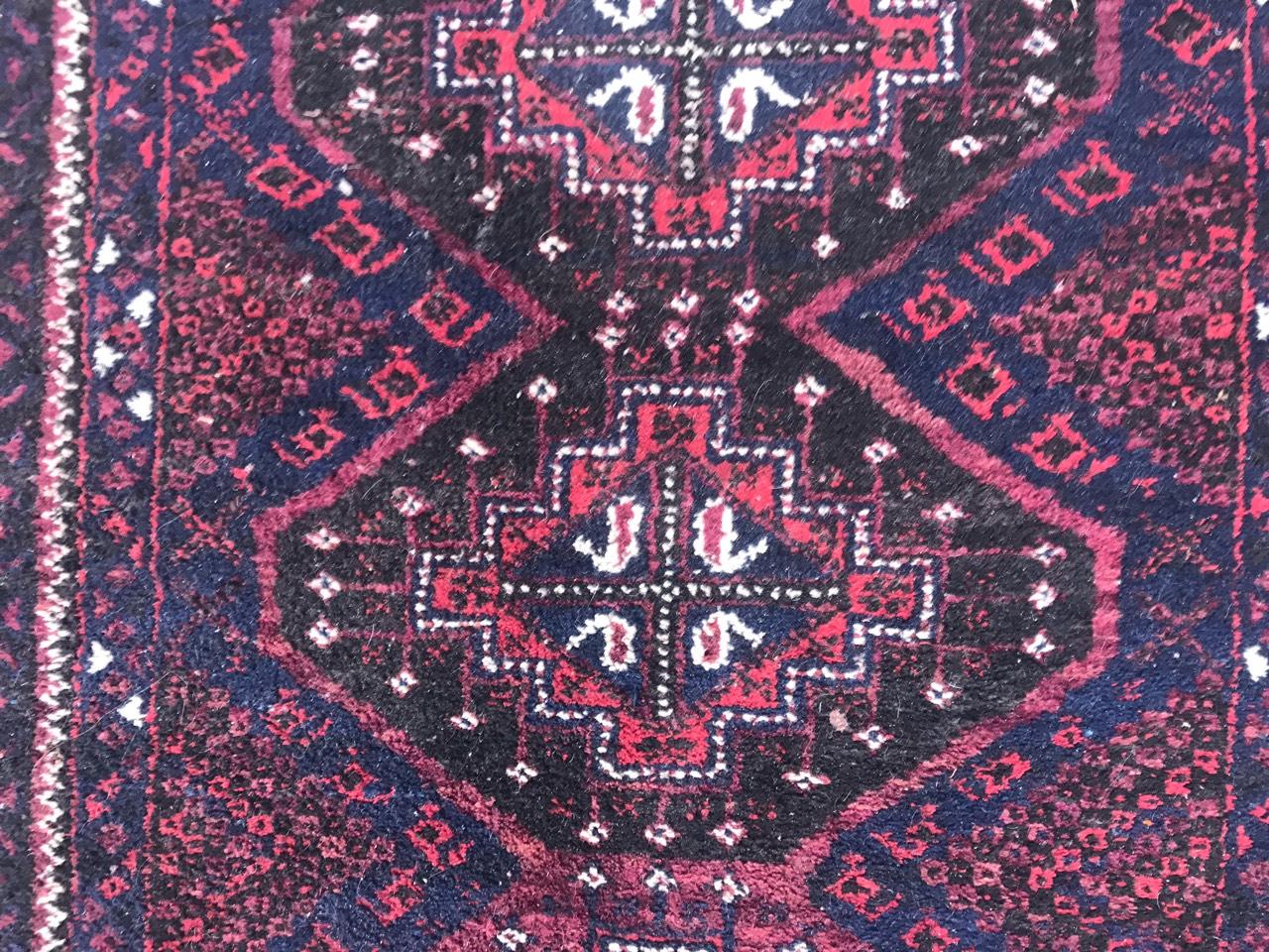 Tribal Vieux tapis afghan baloutche en vente
