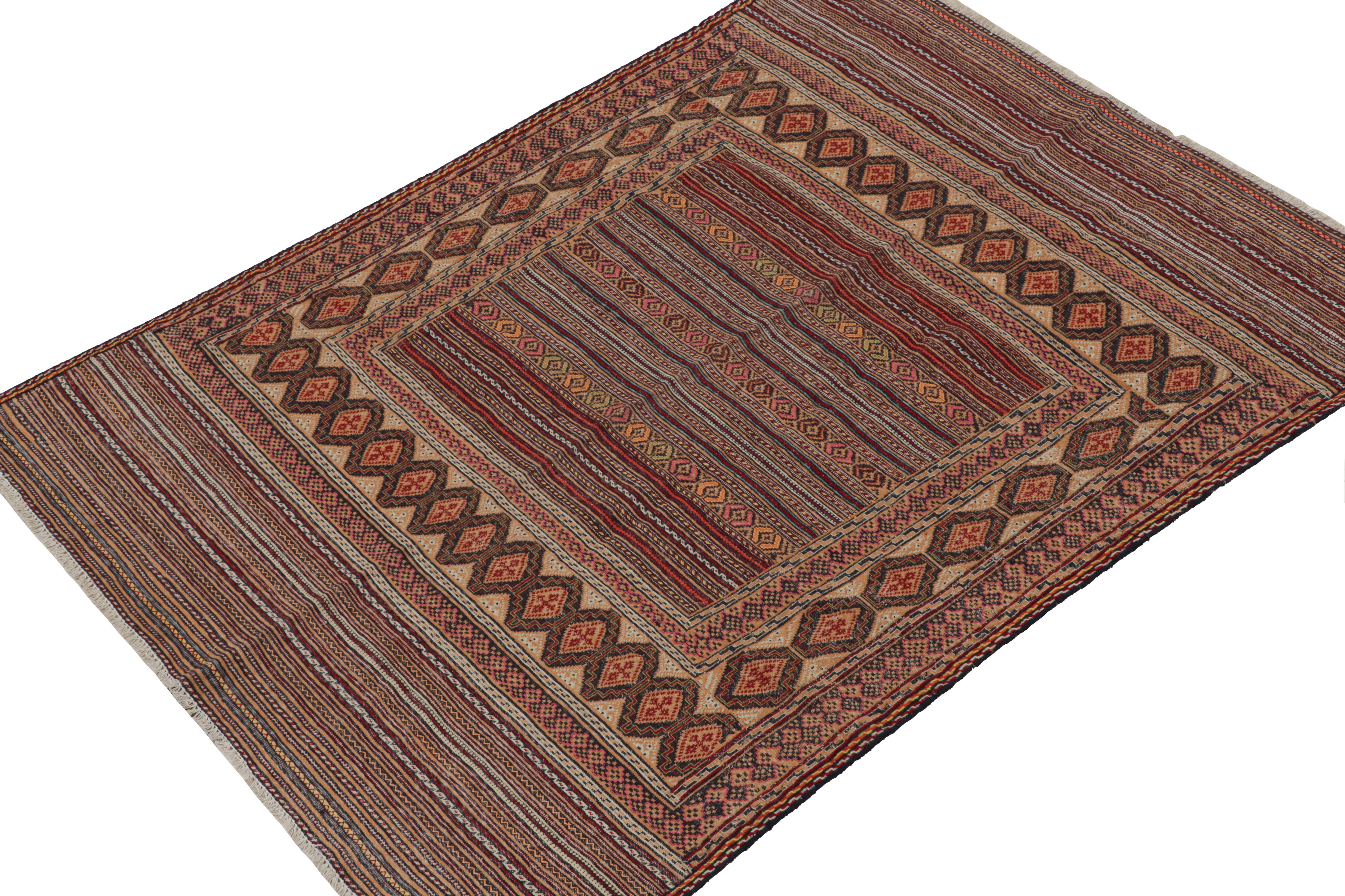 Handwoven in wool circa 1950-1960, this 5x6 vintage Baluch Kilim  is a new curation from Rug & Kilim’s primitivist flatweaves. 

On the Design:

Specifically believed to be coming from the Leghari clan of the Baluch tribe, this tribal rug enjoys a