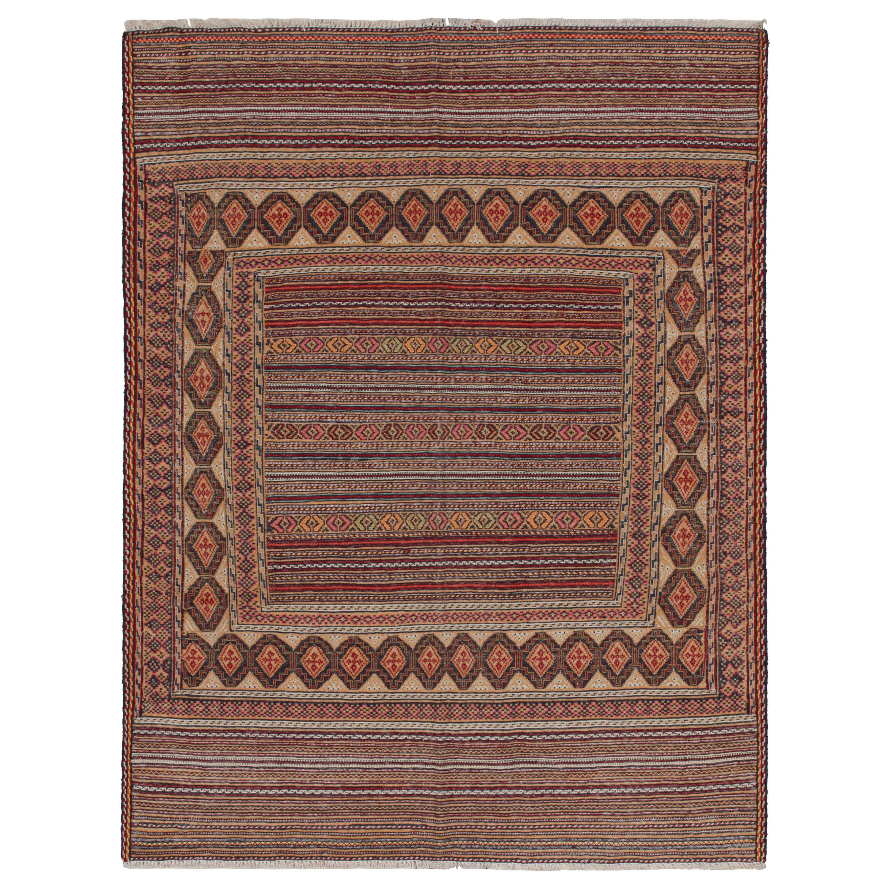 Vintage-Balutsch-Kilim in Beige-Braun mit geometrischen Mustern, von Rug & Kilim