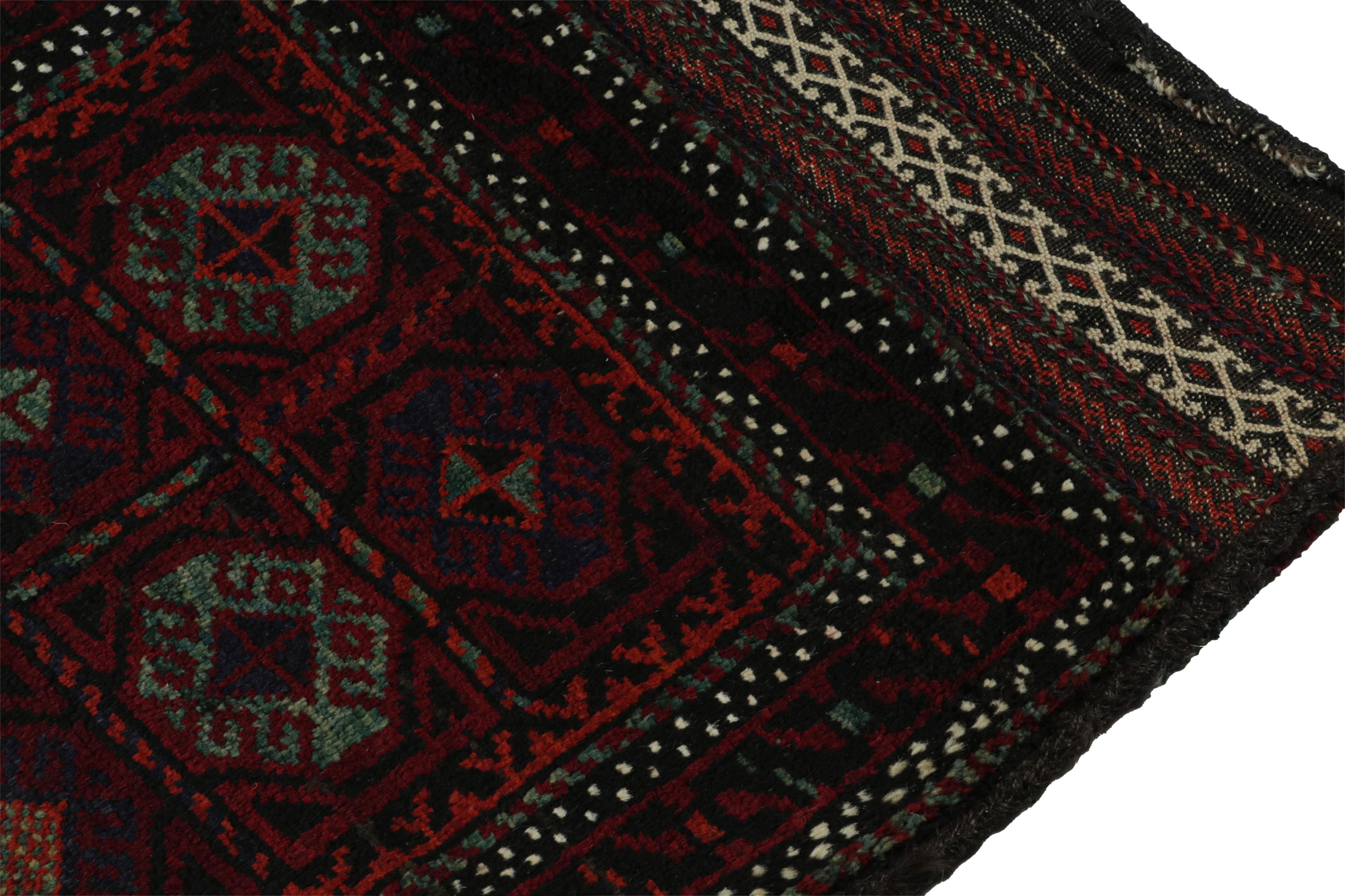 Belutsch-Perserteppich mit polychromen Mustern von Rug & Kilim (Persisch) im Angebot
