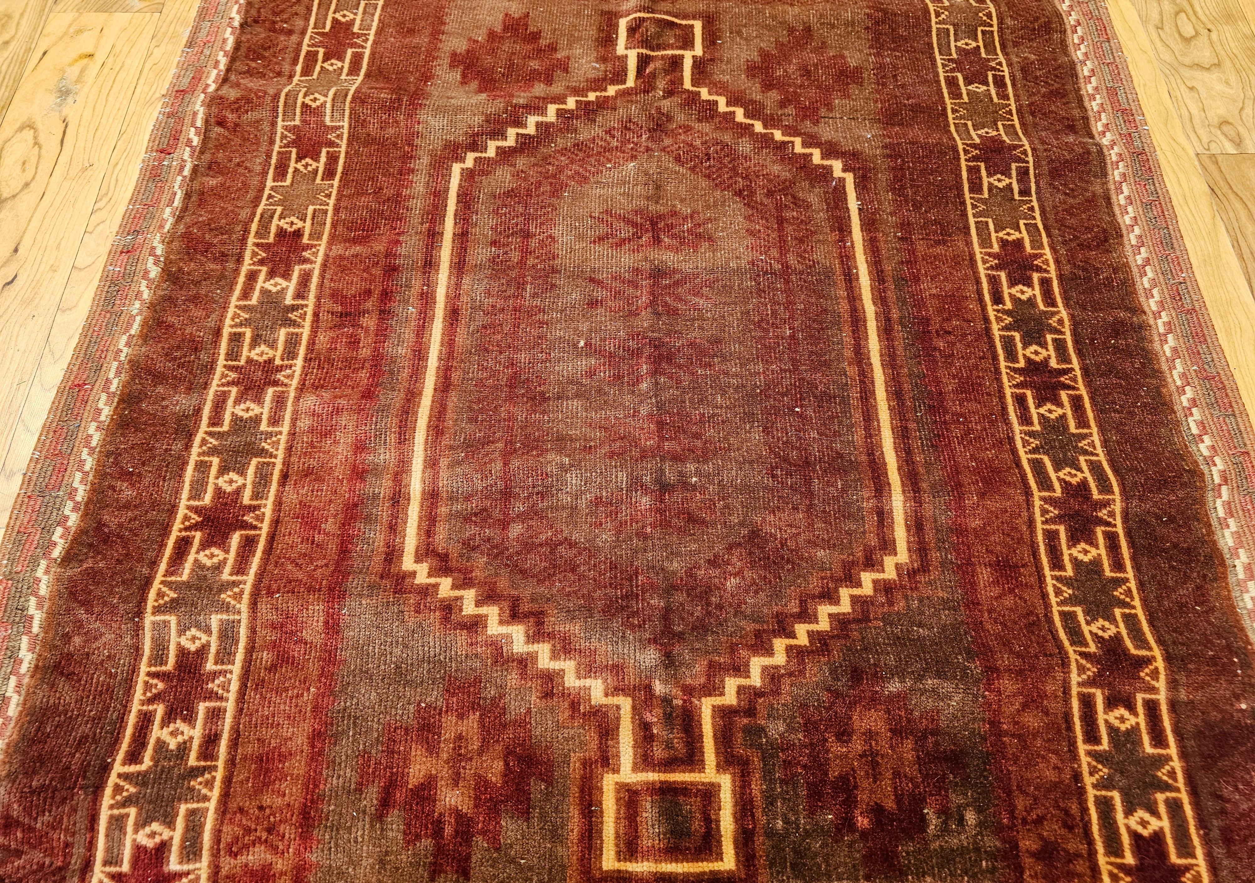 Vintage Baluch Stammeskunst-Teppich in All Over-Geometrischem Muster im Zustand „Gut“ im Angebot in Barrington, IL
