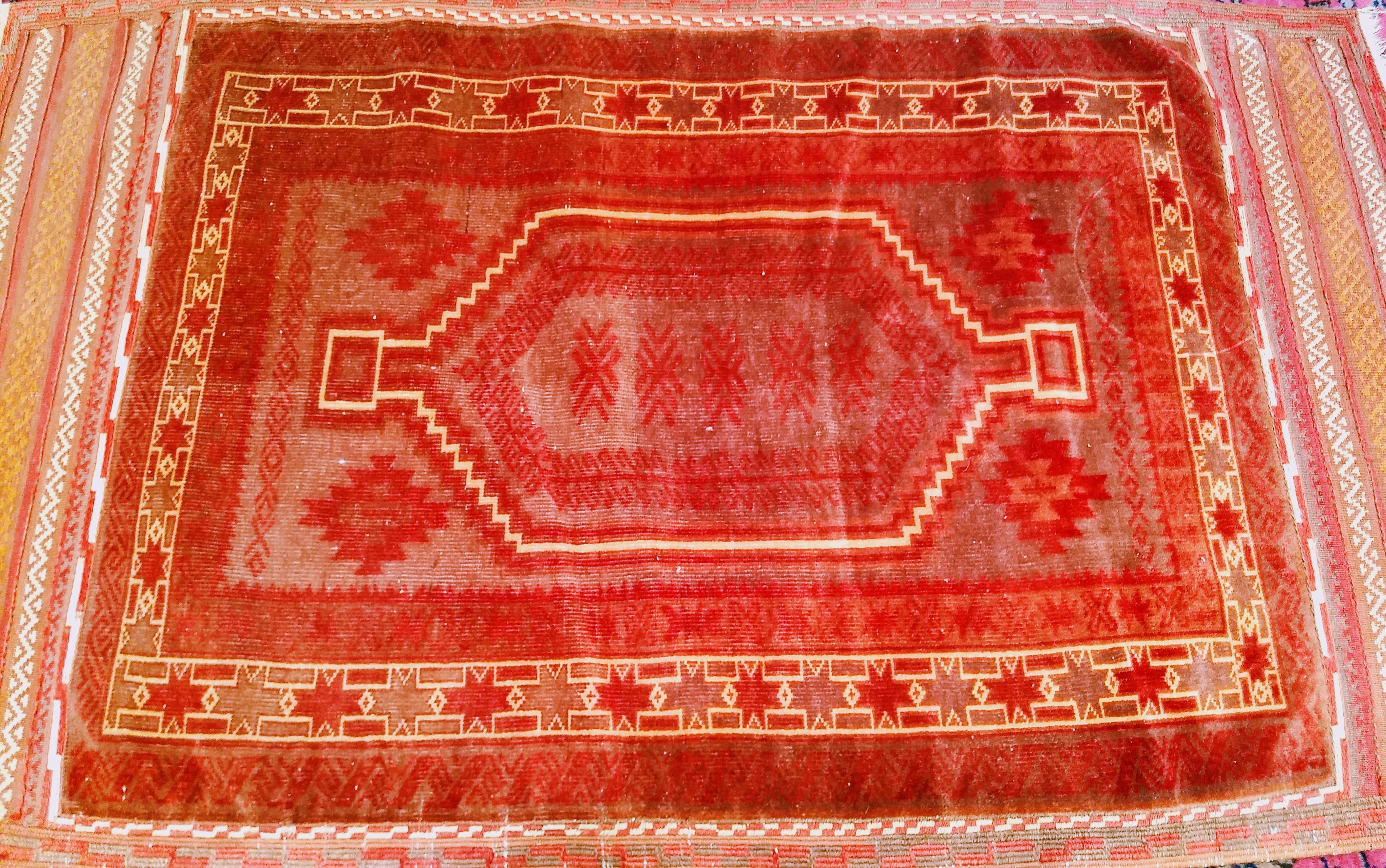 Vintage Baluch Stammeskunst-Teppich in All Over-Geometrischem Muster im Angebot 2