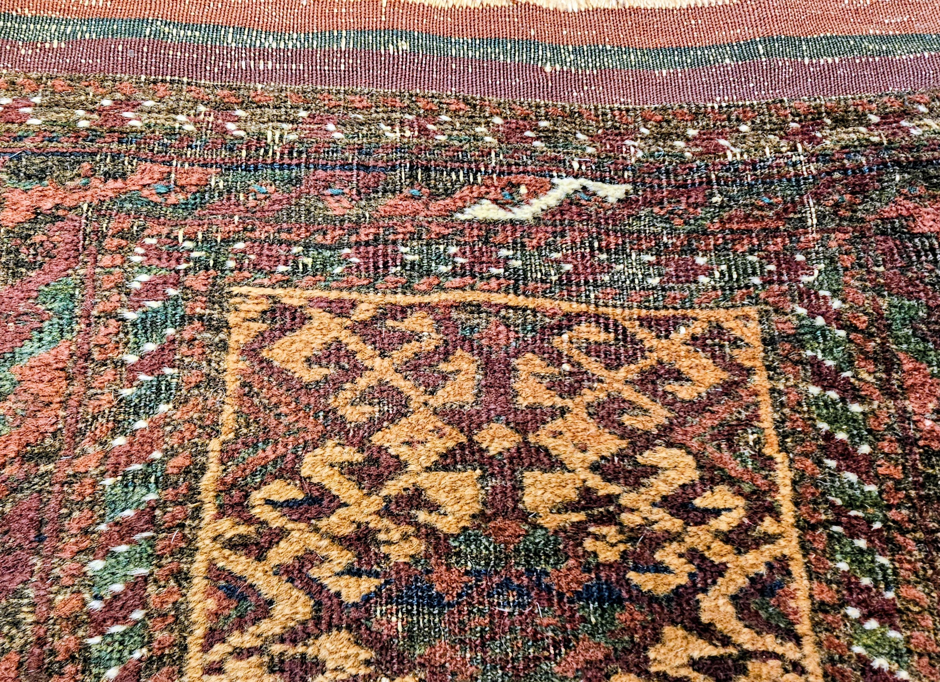 Vintage Baluch Stammeskunst-Teppich in All Over-Geometrischem Muster im Angebot 1