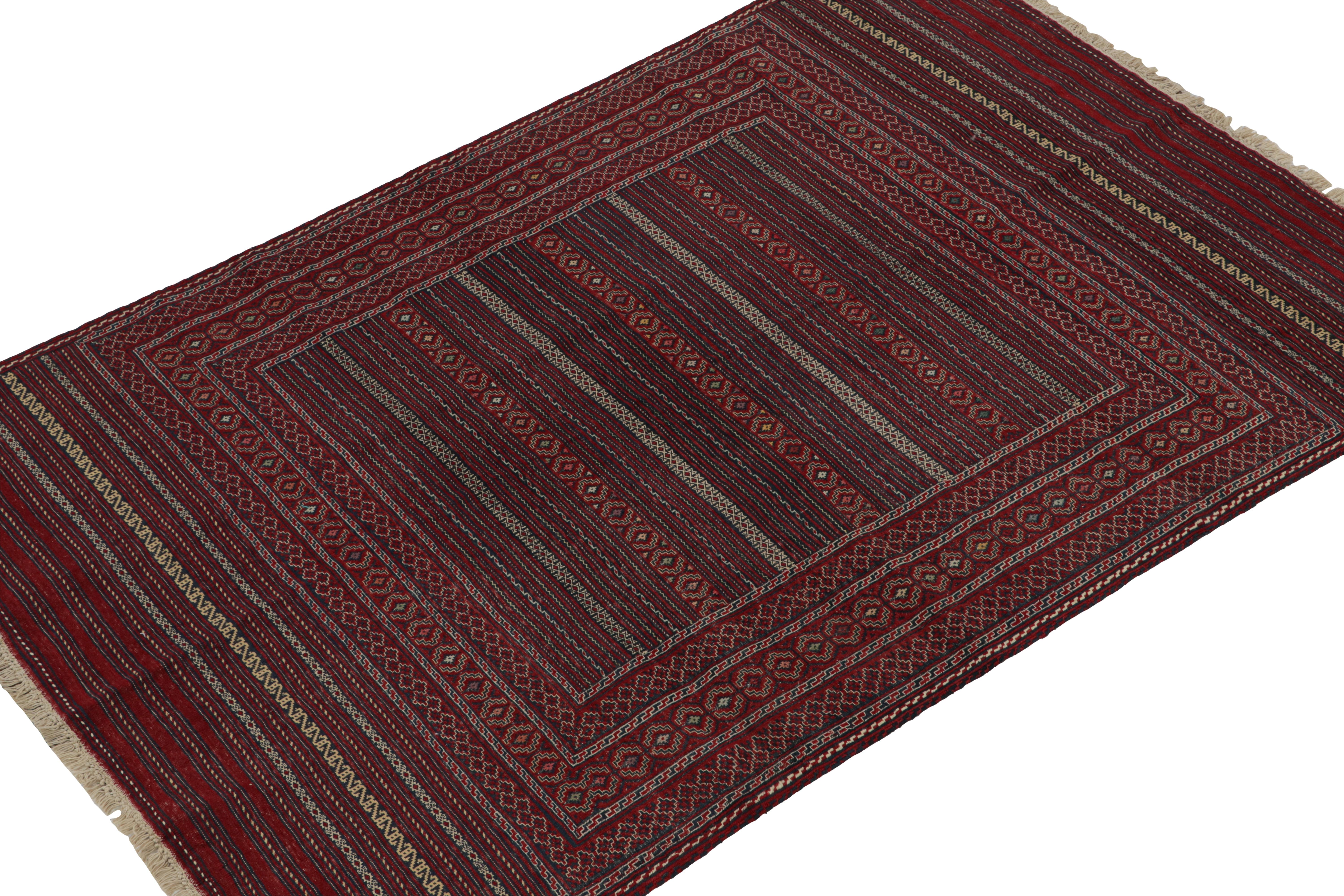 Handwoven in wool circa 1950-1960, this 4x6 vintage Baluch Kilim  is a new curation from Rug & Kilim’s primitivist flatweaves. 

On the Design:

Specifically believed to be coming from the Leghari clan of the Baluch tribe, this 4x6 flatweave boasts