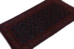 Vintage Baluch Stammes-Teppich in Blau mit roten geometrischen Mustern, von Rug & Kilim