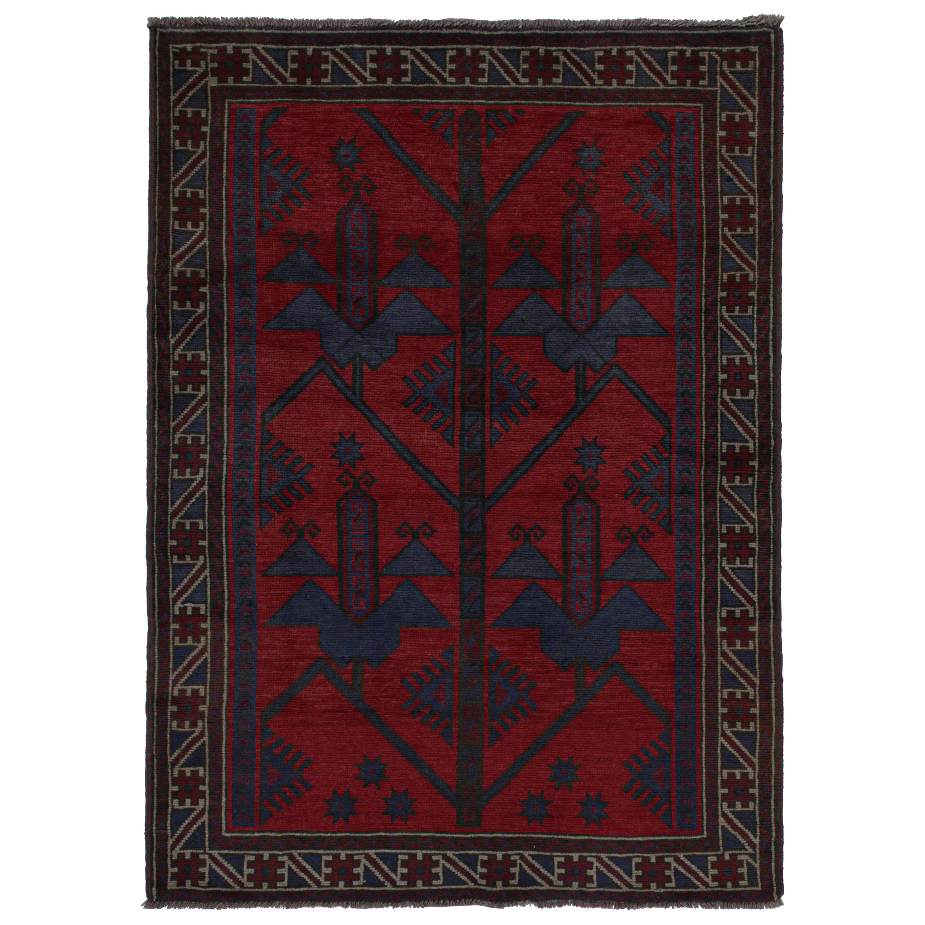 Vintage Baluch Stammes-Teppich in Rot & Marineblau-Muster von Rug & Kilim
