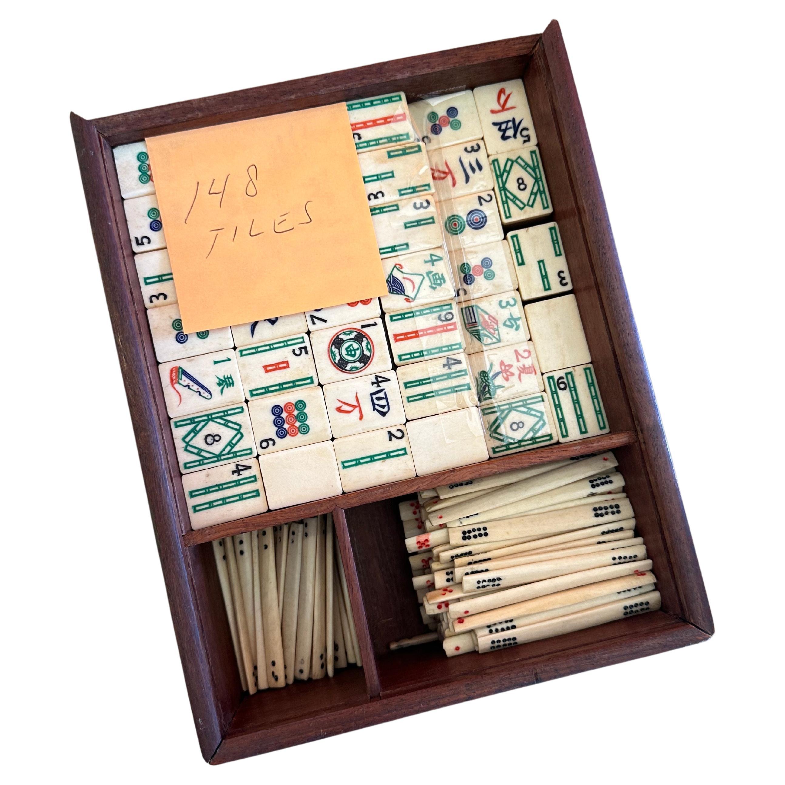 Mid-Century Modern Vintage Bamboo and Bone Chinese Mah Jong Set with Betting Sticks in Wood Box