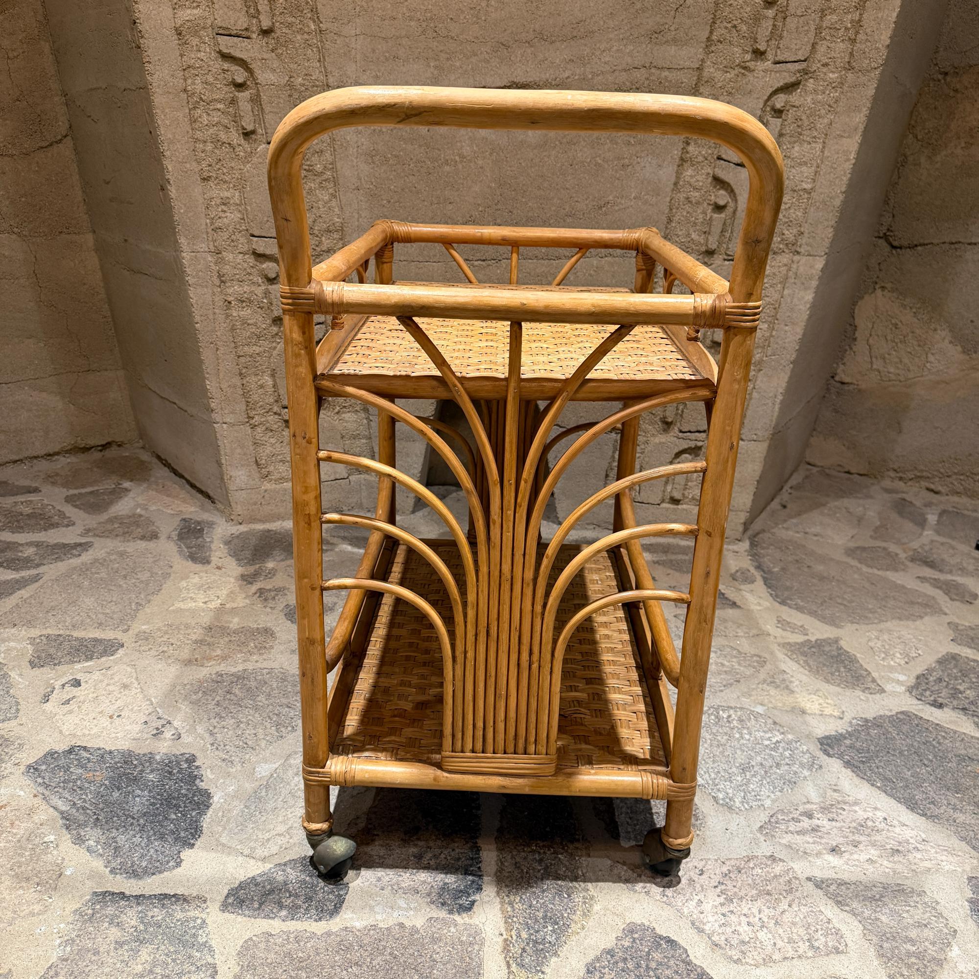 Vintage Bamboo and Rattan Bar Cart Serving Trolley en vente 2