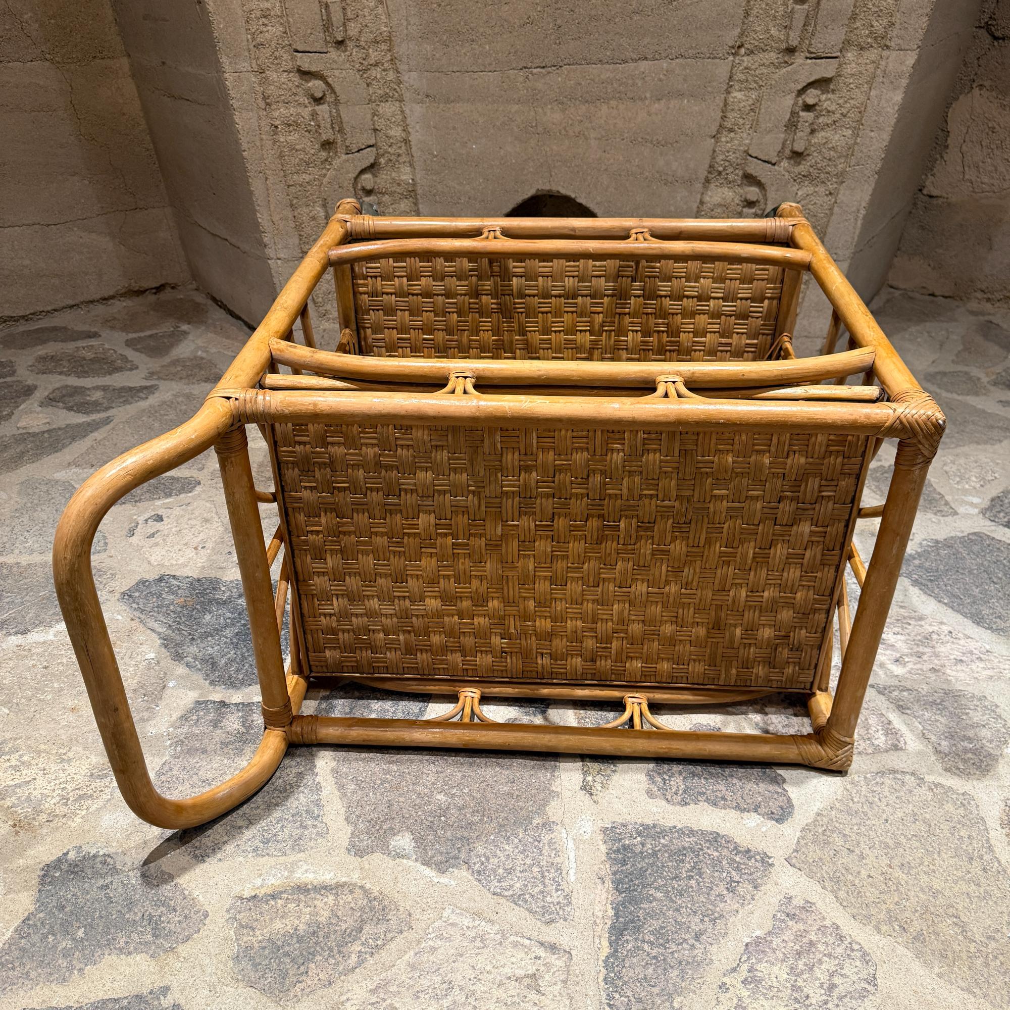 Vintage Bamboo and Rattan Bar Cart Serving Trolley en vente 5