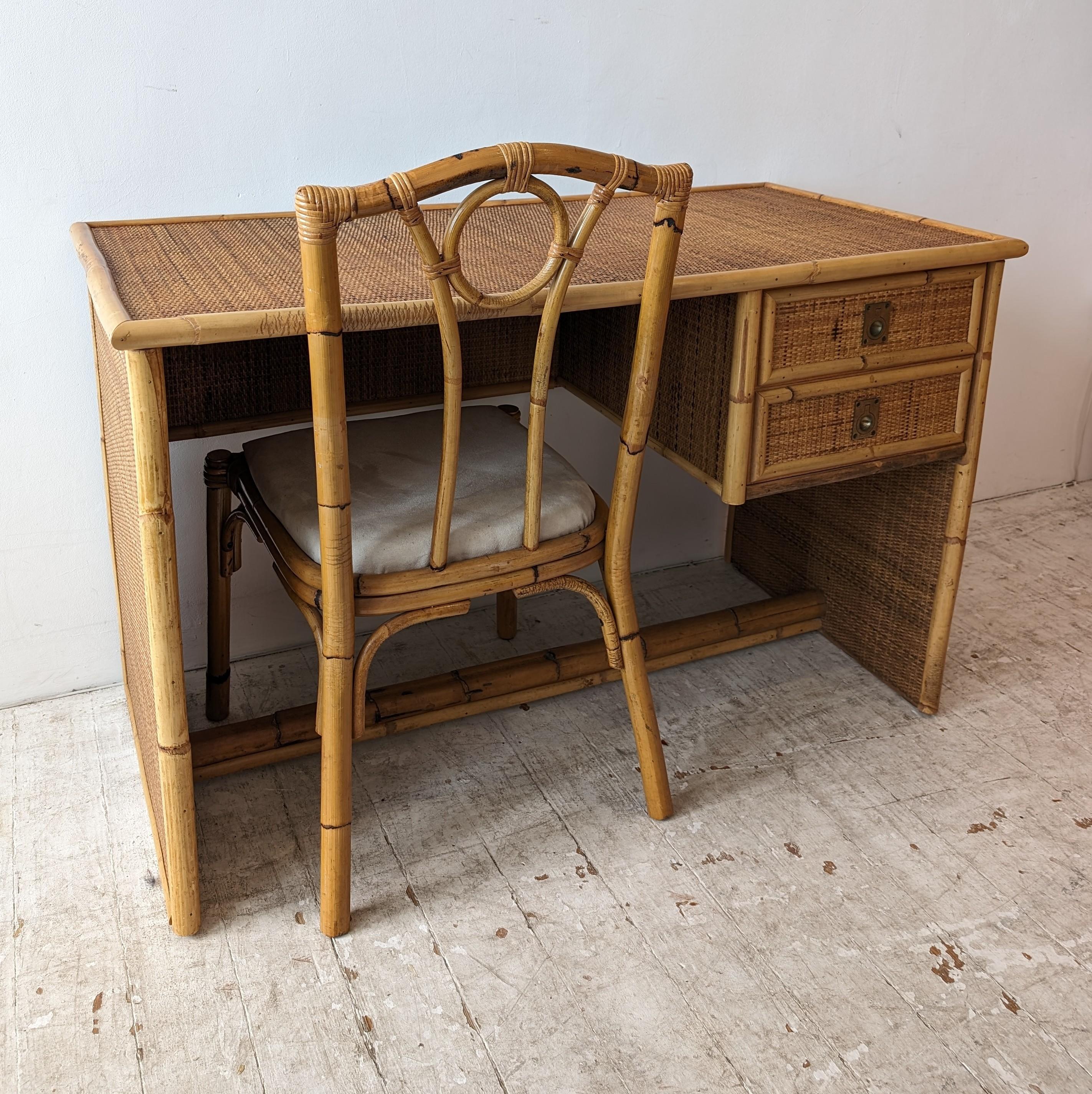 Vintage bamboo and rattan desk / dressing table by Dal Vera, Italy 1970s For Sale 2