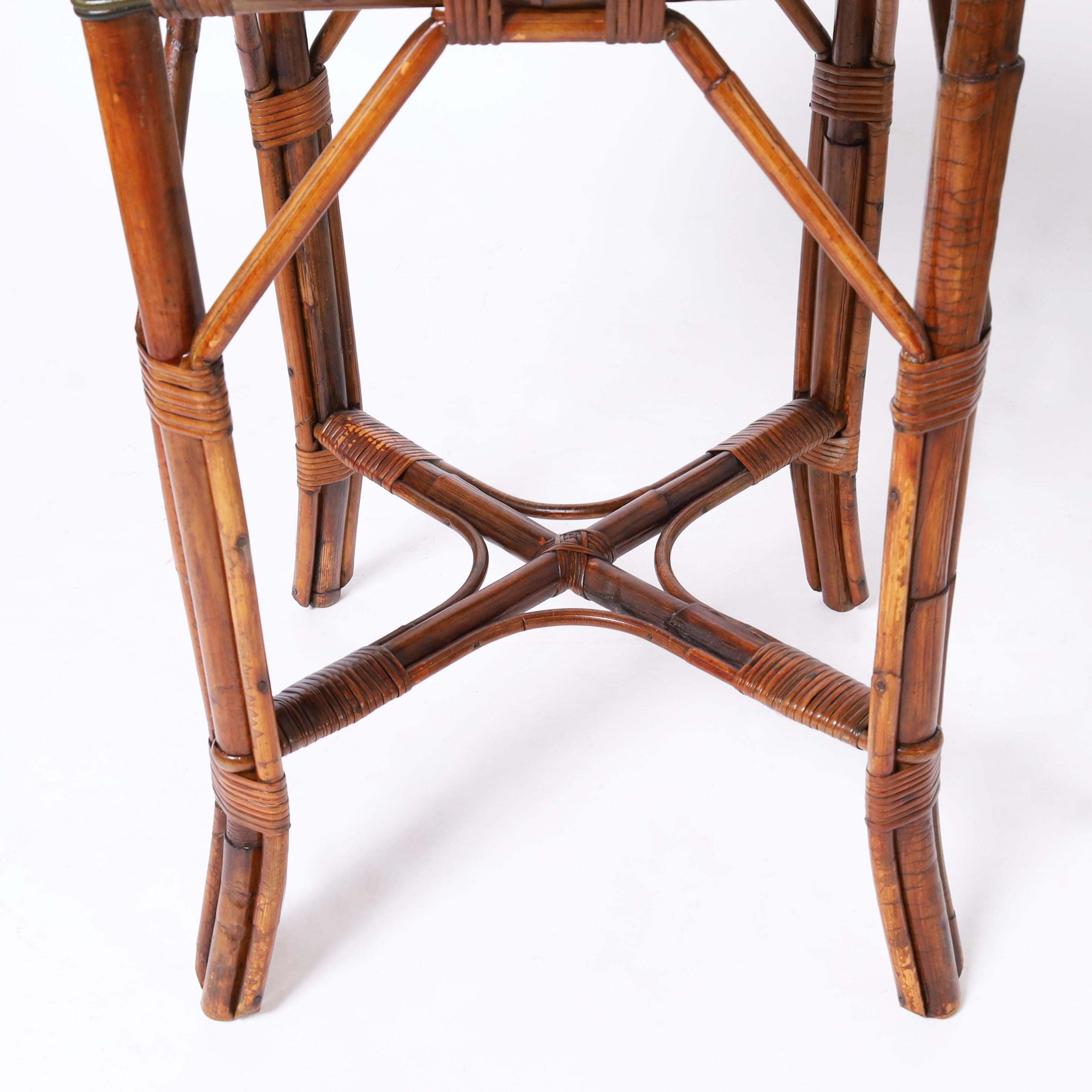 Französischer Bistrotisch und Stühle aus Bambus und Rattan im Angebot 1