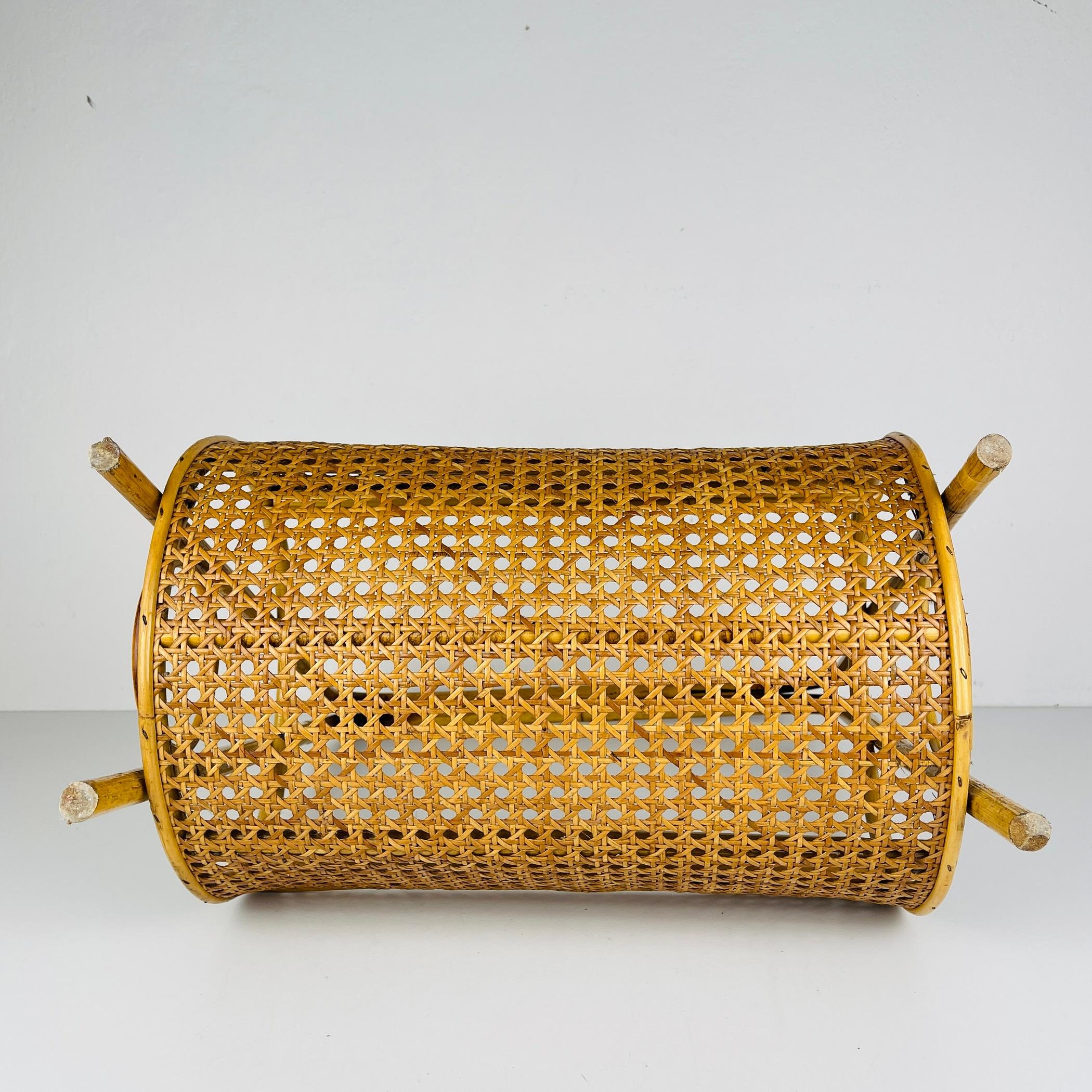 20th Century Vintage bamboo and Vienna straw magazine rack, Italy 1960s For Sale
