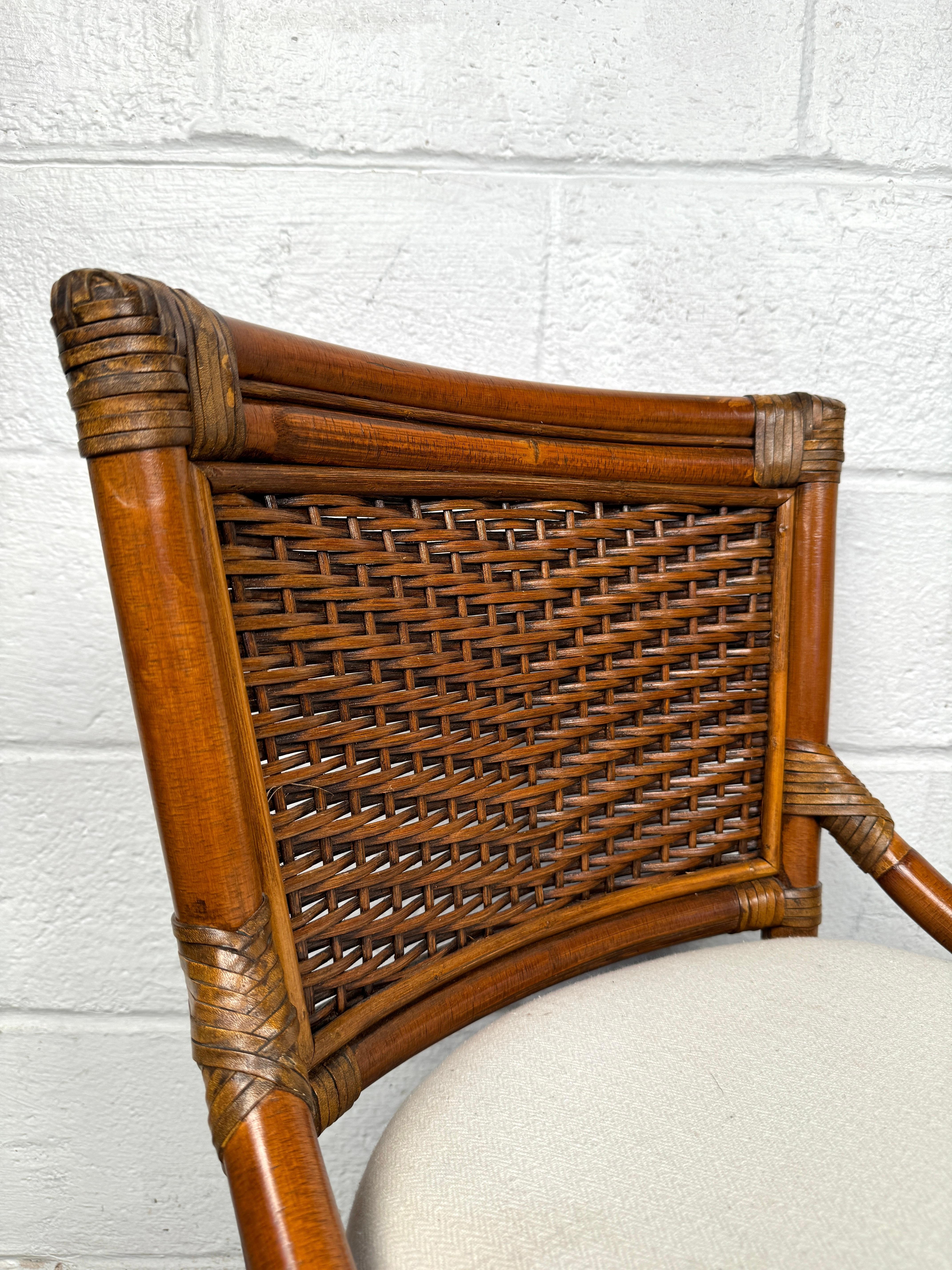 Ensemble de salle à manger vintage en bambou et osier en vente 5