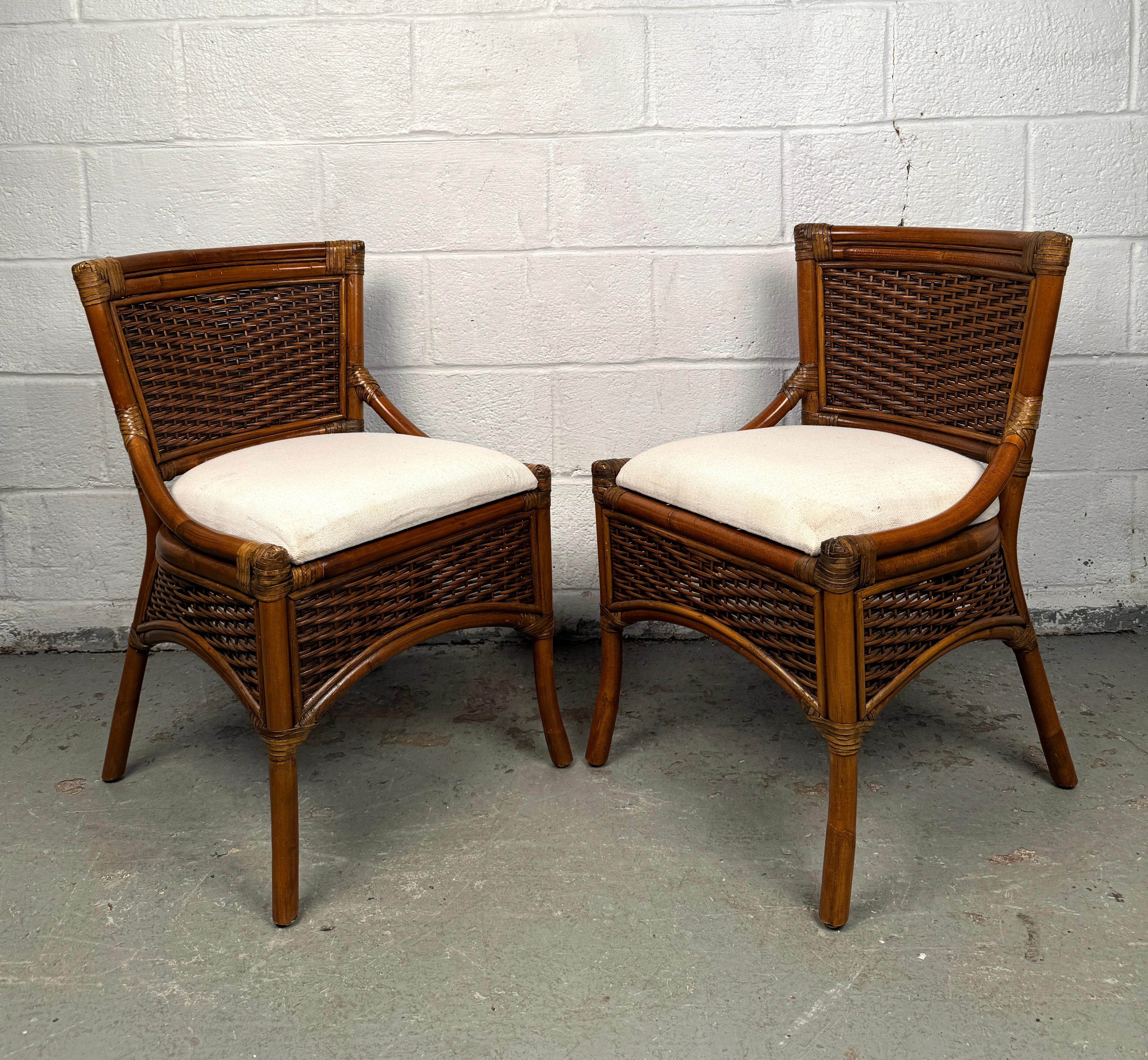 20ième siècle Ensemble de salle à manger vintage en bambou et osier en vente